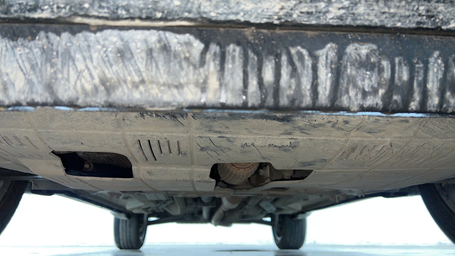 Used 2022 Jeep Compass Model S (O) Diesel 4x4 AT Diesel Automatic extra FRONT LEFT UNDERBODY VIEW