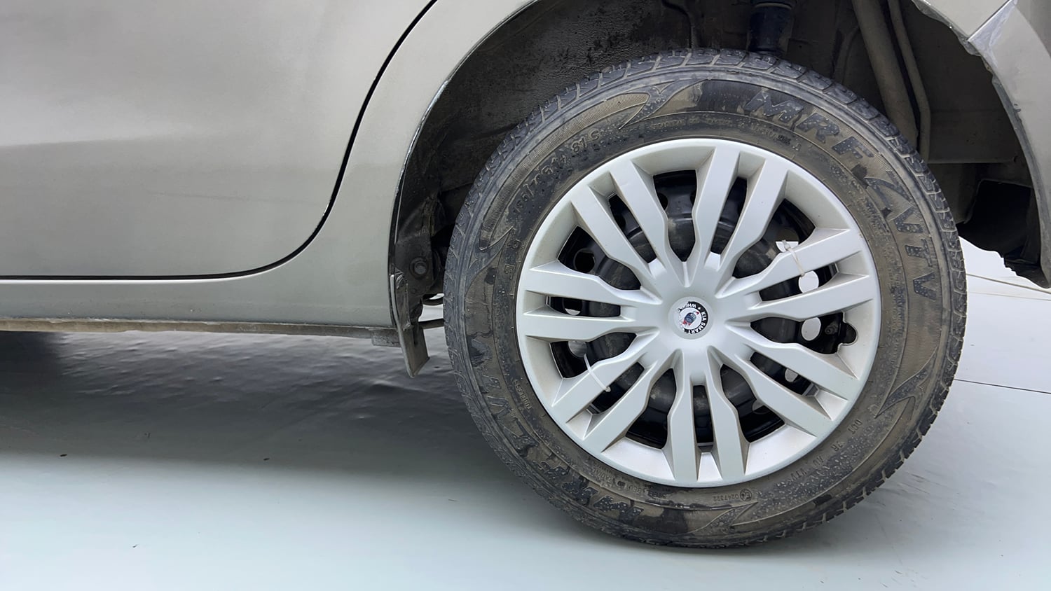 Used 2019 Maruti Suzuki Wagon R ZXi 1.2 Petrol Manual tyres LEFT REAR TYRE RIM VIEW