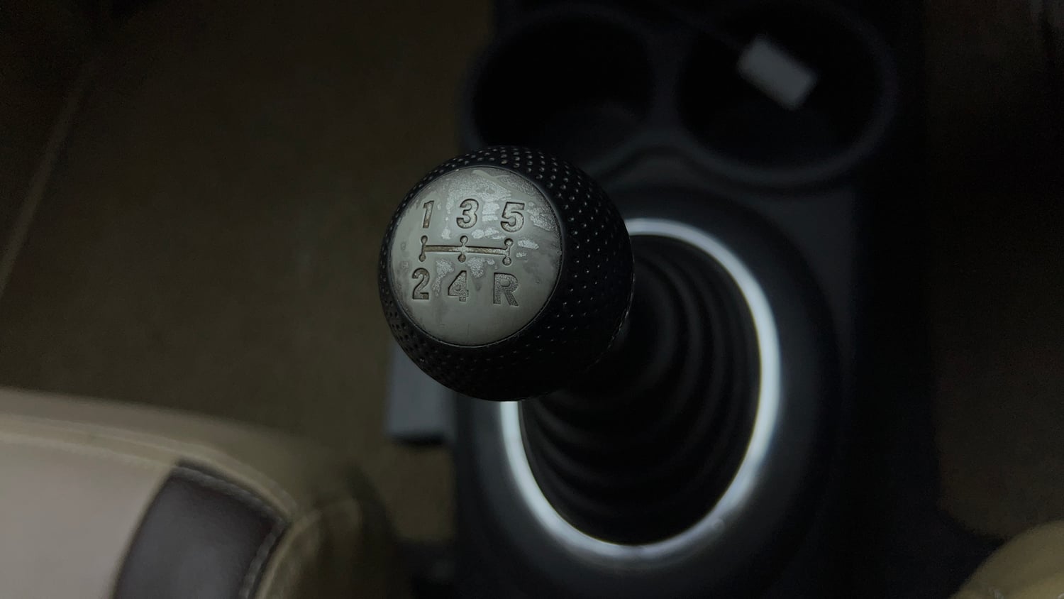 Used 2013 Honda Amaze 1.2 S i-VTEC Petrol Manual interior GEAR  KNOB VIEW