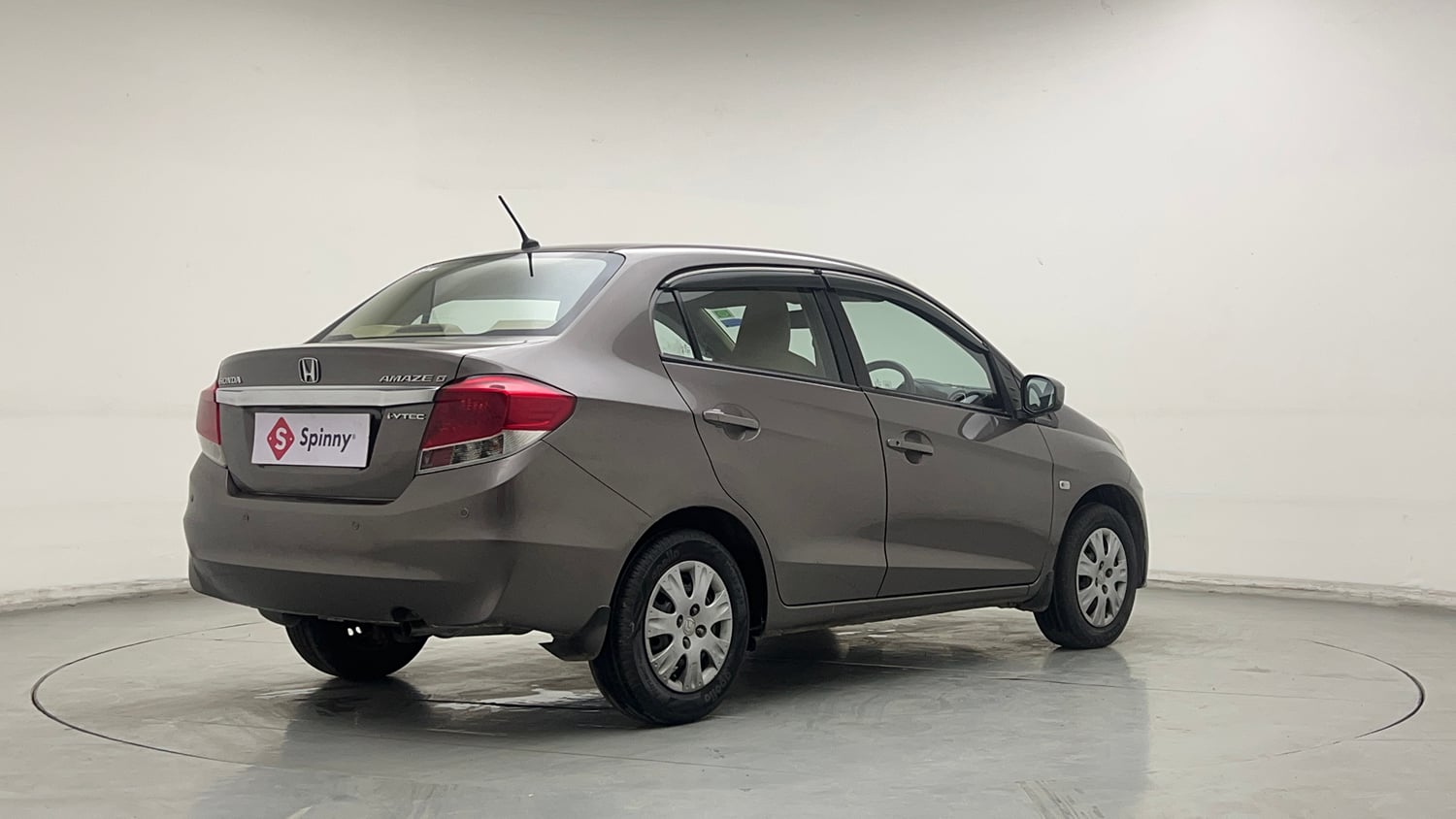 Used 2014 Honda Amaze 1.2 S i-VTEC Petrol Manual exterior RIGHT REAR CORNER VIEW