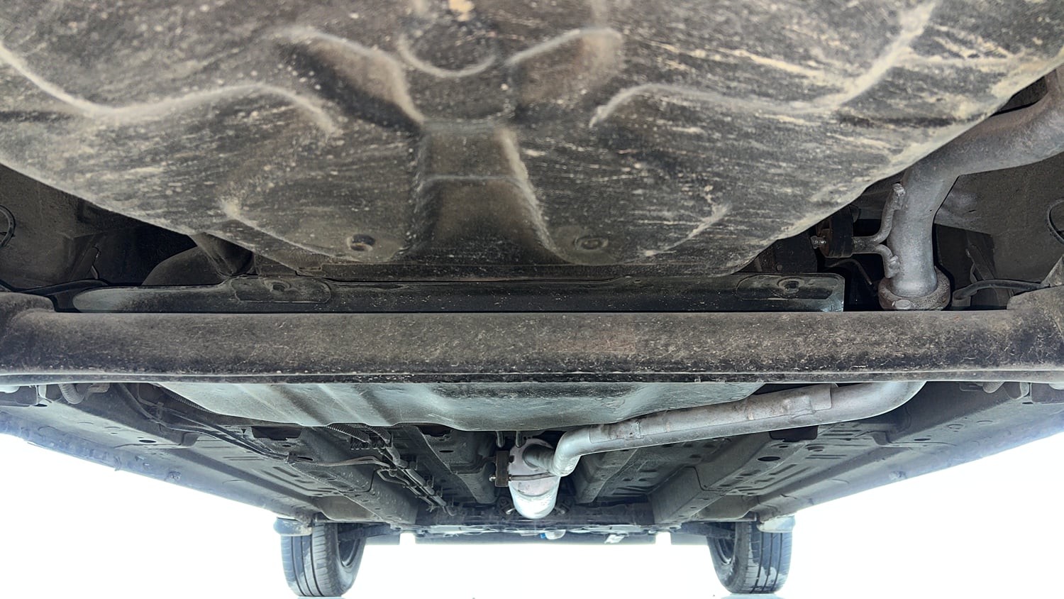 Used 2024 Tata Punch Accomplished MT Petrol Manual extra REAR UNDERBODY VIEW (TAKEN FROM REAR)