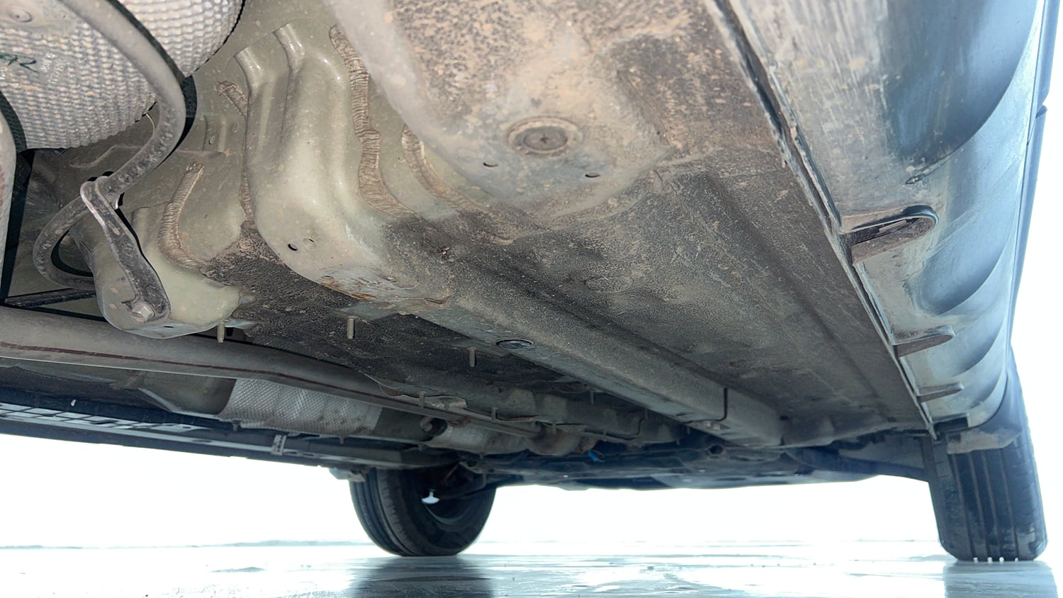 Used 2024 Hyundai Venue E 1.2 Petrol Petrol Manual extra REAR RIGHT UNDERBODY VIEW