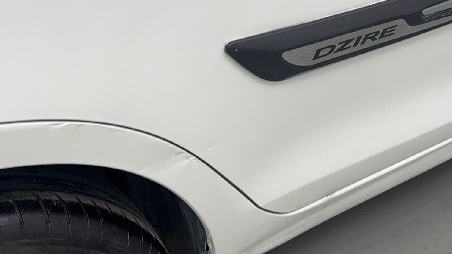 Used 2014 Maruti Suzuki Swift Dzire ZXI Petrol Manual dents MINOR DENT