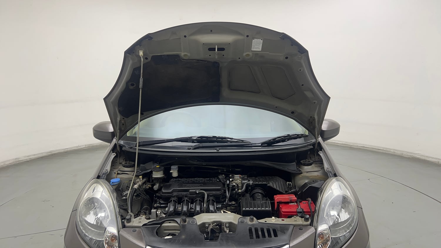 Used 2014 Honda Amaze 1.2 S i-VTEC Petrol Manual engine ENGINE & BONNET OPEN FRONT VIEW