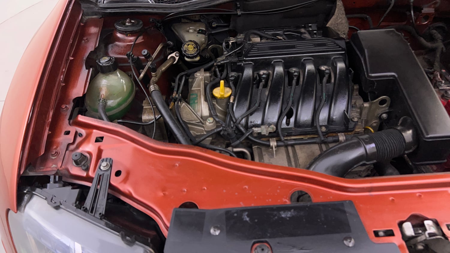 Used 2016 Renault Duster RXL Petrol Petrol Manual engine ENGINE RIGHT SIDE VIEW