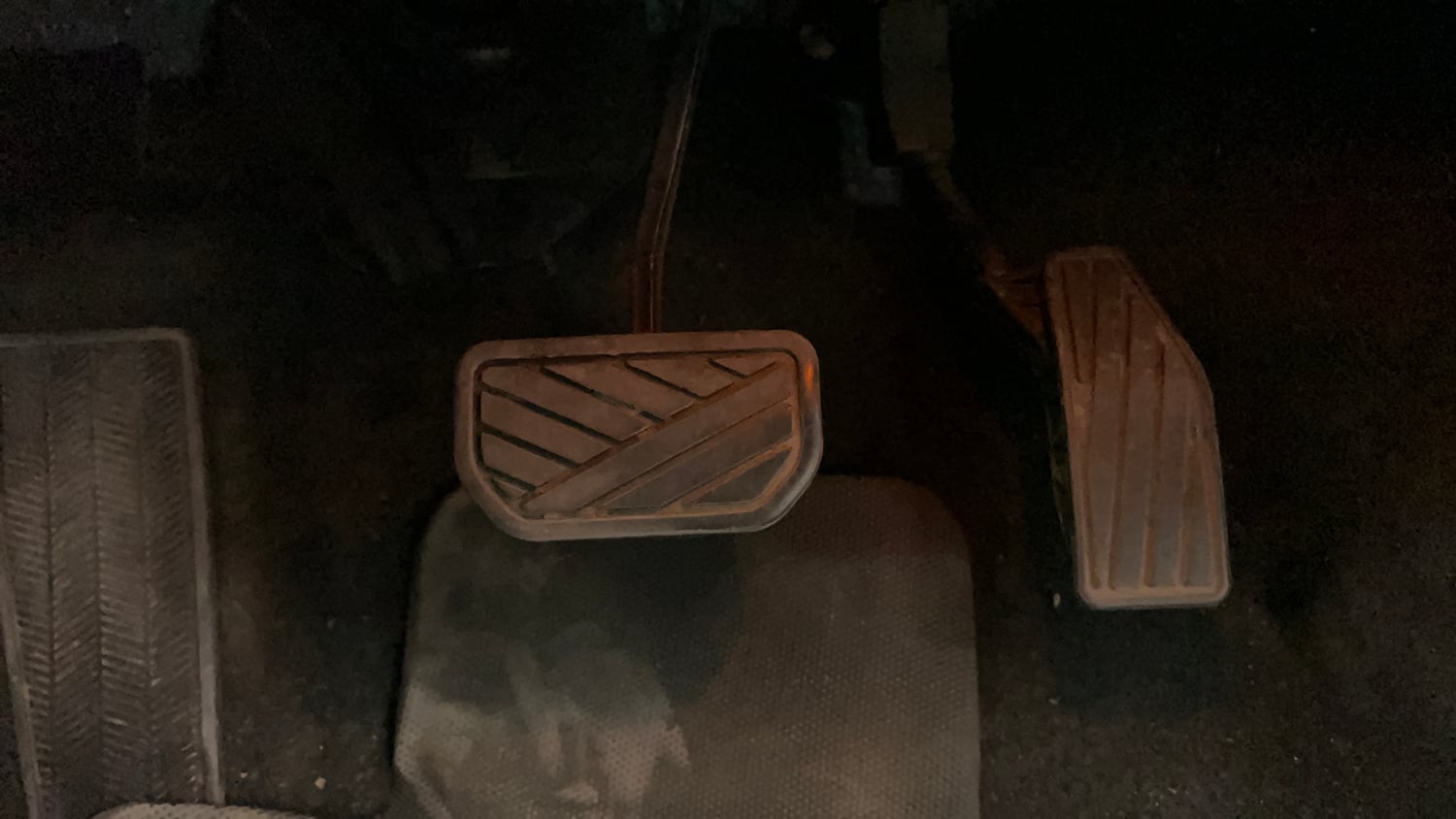 Used 2022 Maruti Suzuki Baleno Alpha AGS Petrol Automatic interior PEDALS VIEW