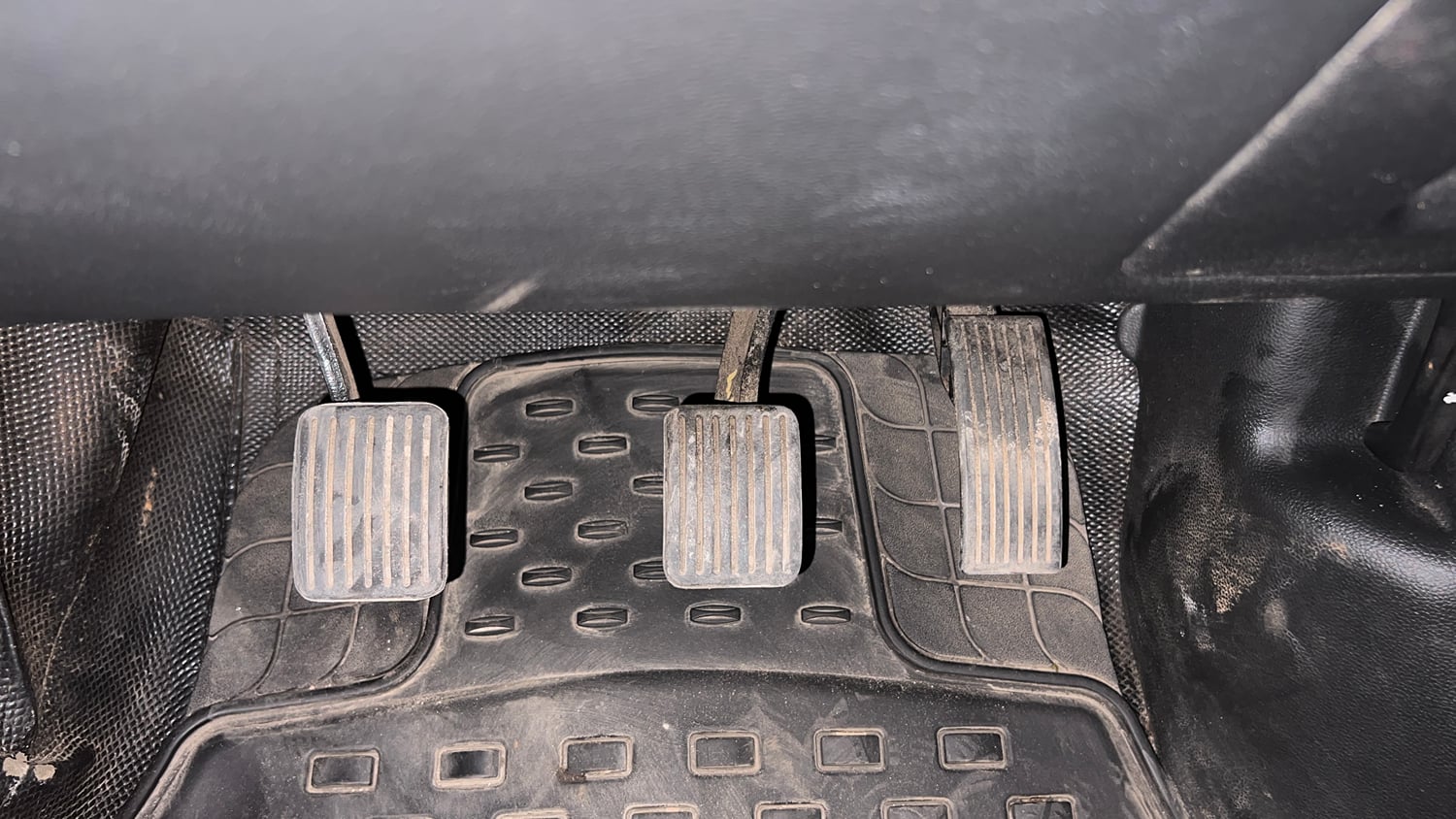 Used 2020 Hyundai Grand i10 Sportz 1.2 Kappa VTVT Petrol Manual interior PEDALS VIEW