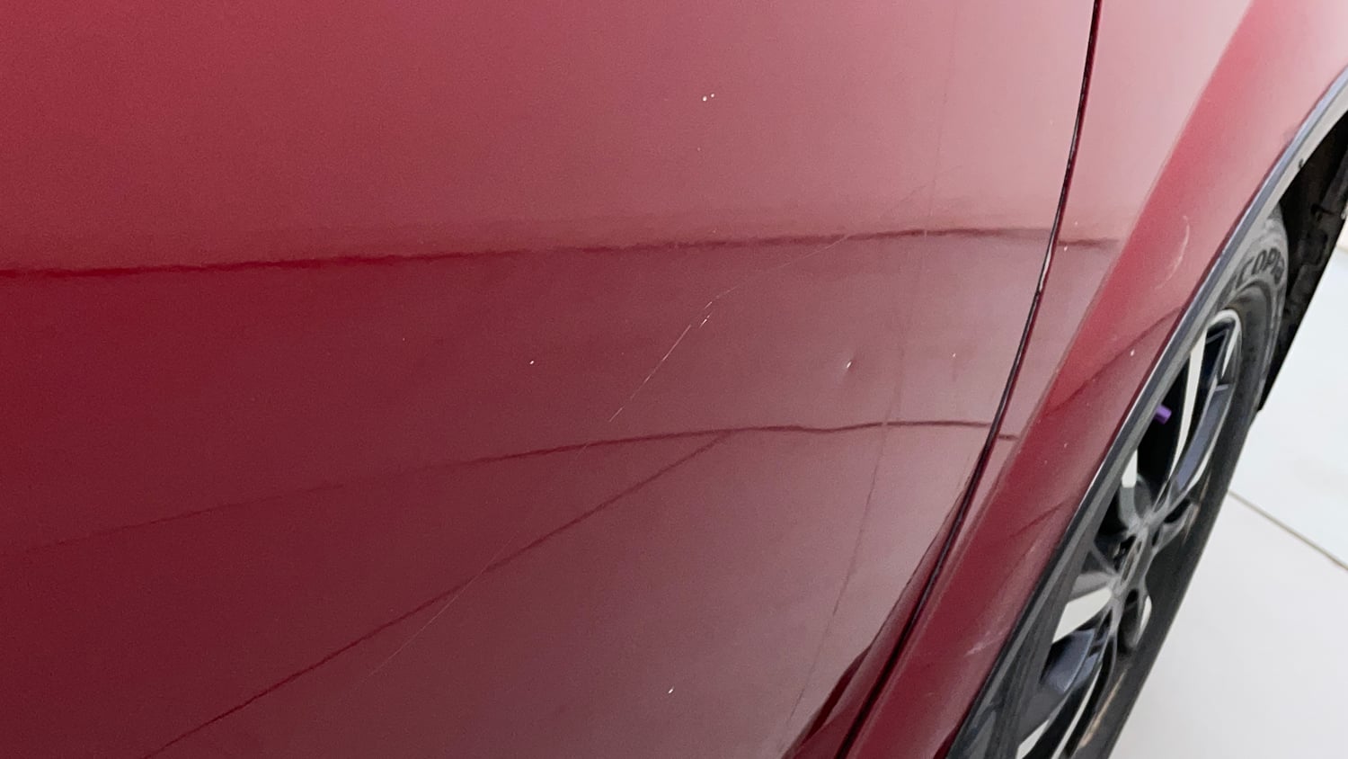 Used 2018 Mahindra XUV500 W11 Diesel Manual dents MINOR DENT