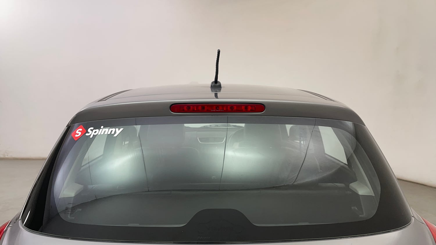 Used 2012 Maruti Suzuki Swift VXi Petrol Manual exterior BACK WINDSHIELD VIEW