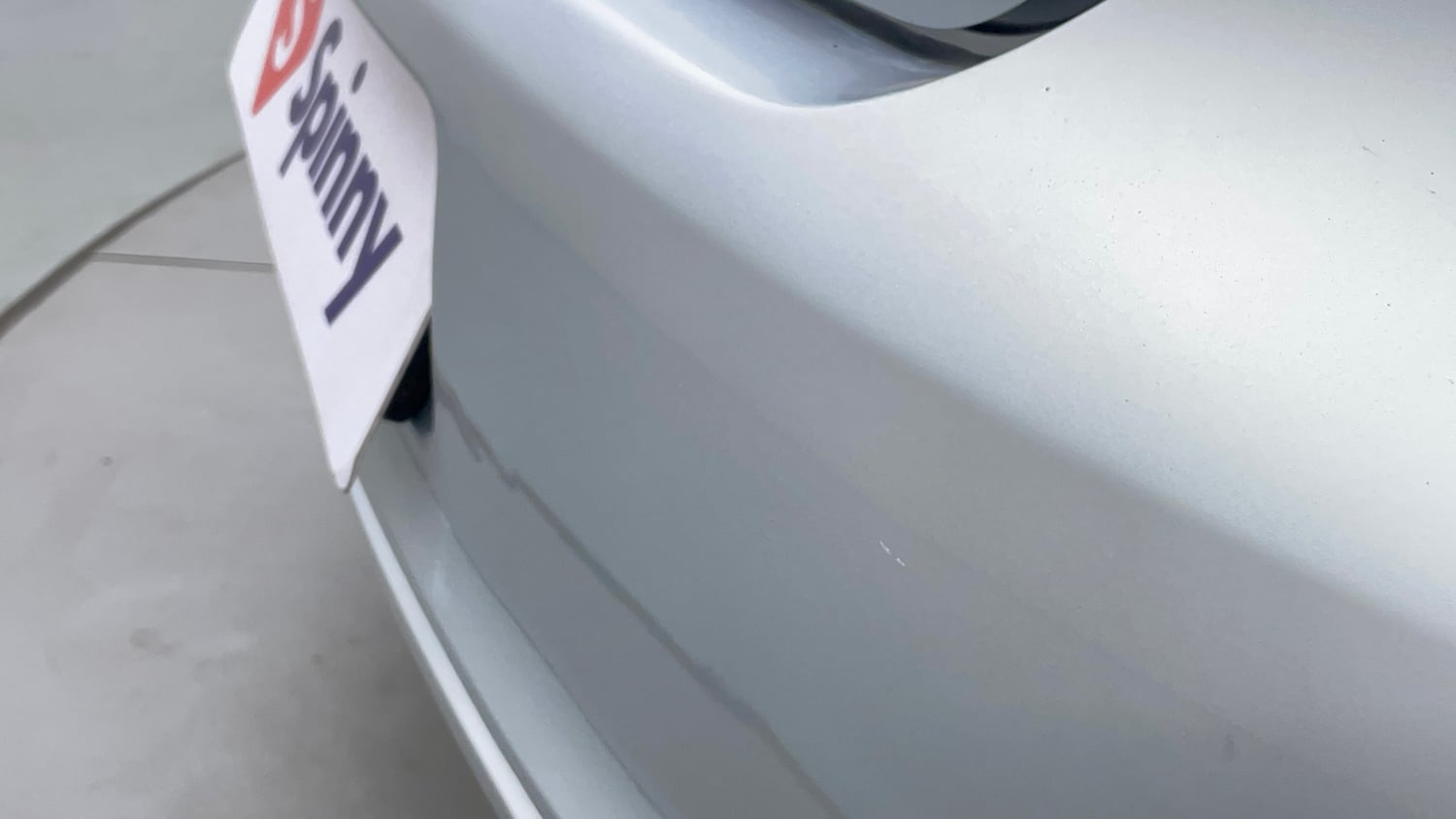 Used 2013 Volkswagen Polo Comfortline 1.2L (P) Petrol Manual dents MINOR SCRATCH