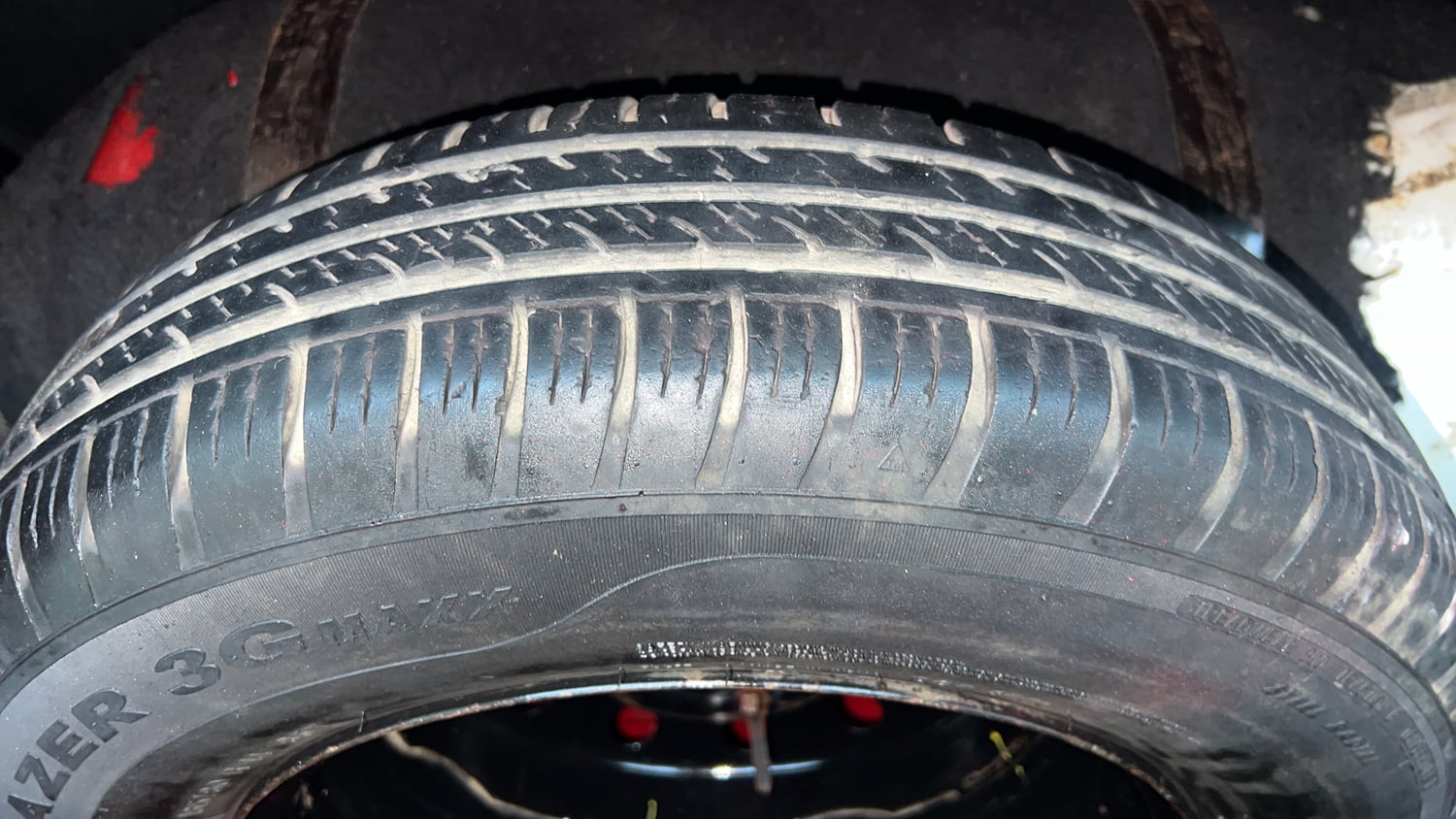 Used 2018 Maruti Suzuki Swift VXI CNG (Outside Fitted) Cng Manual tyres SPARE TYRE VIEW