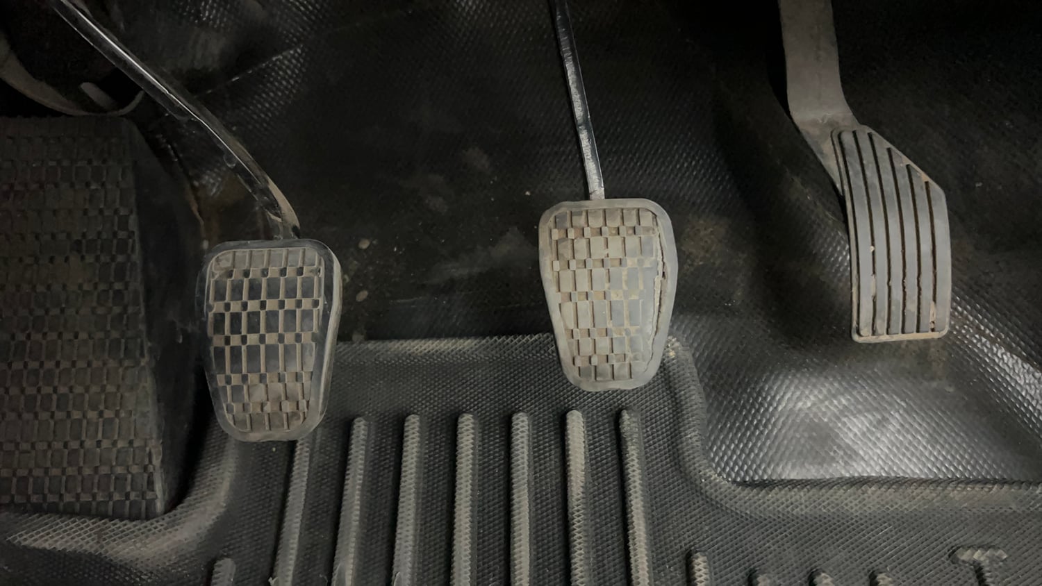 Used 2022 Tata Punch Kaziranga Creative MT Petrol Manual interior PEDALS VIEW