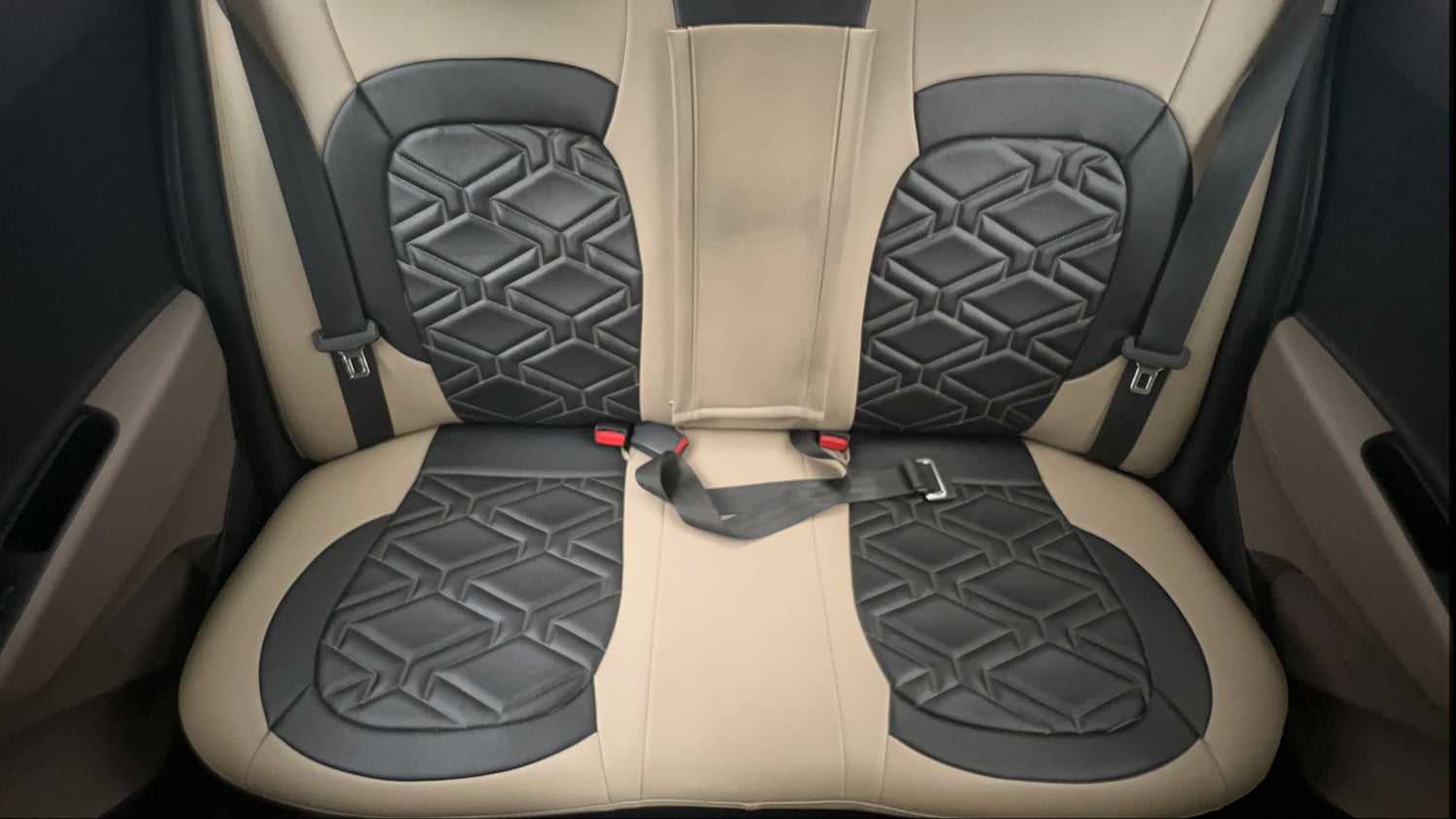 Used 2015 Hyundai Xcent S 1.2 Petrol Manual interior REAR SEAT CONDITION VIEW