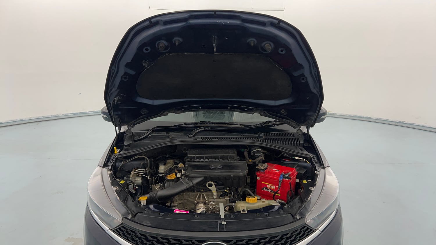 Used 2022 Tata Tiago XZ Petrol Manual engine ENGINE & BONNET OPEN FRONT VIEW