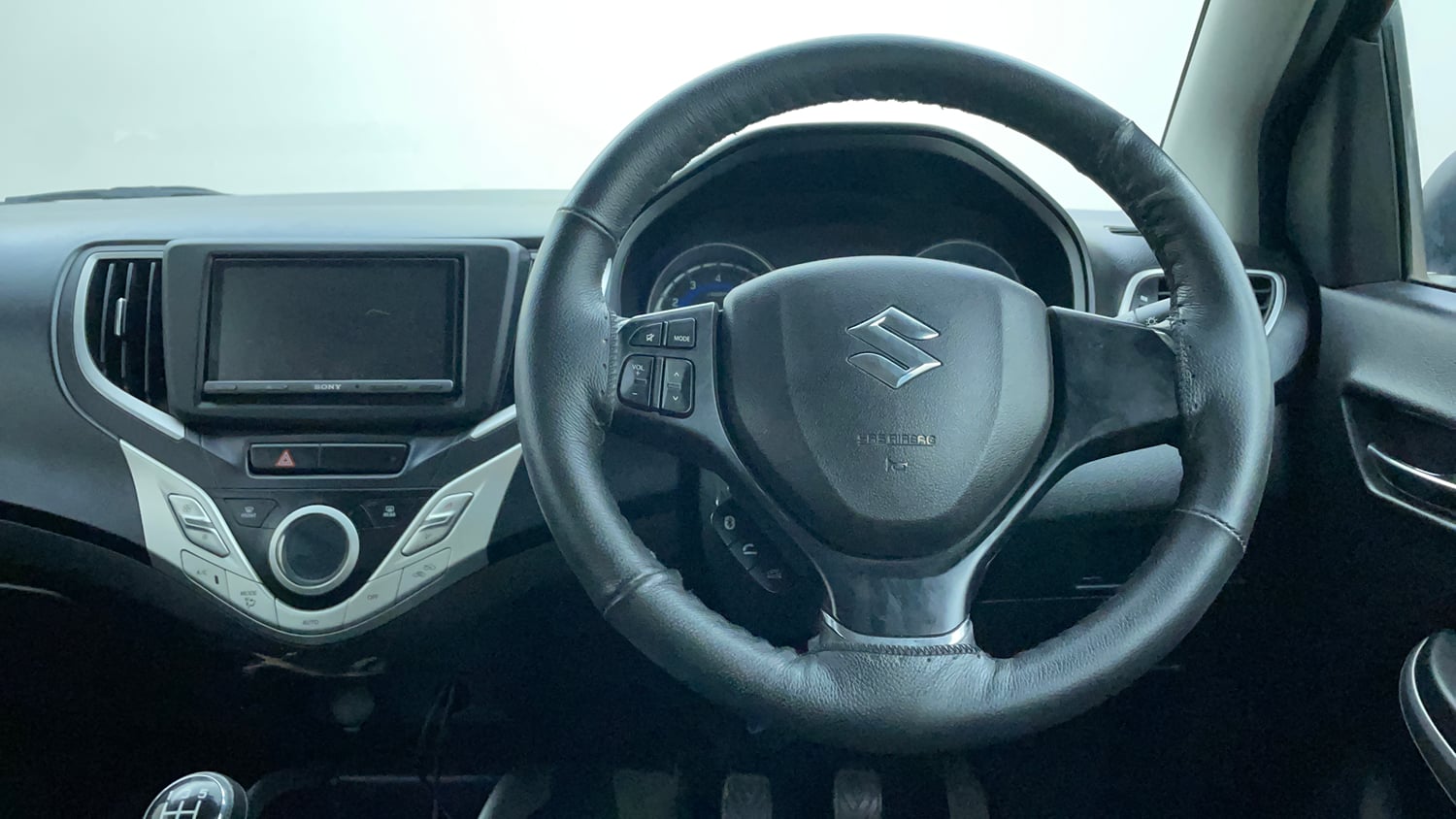 Used 2018 Maruti Suzuki Baleno Delta 1.2 Petrol Manual interior STEERING VIEW