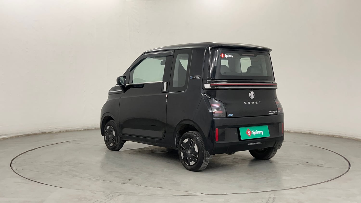 Used 2024 MG Motors Comet EV Excite Electric Automatic exterior LEFT REAR CORNER VIEW