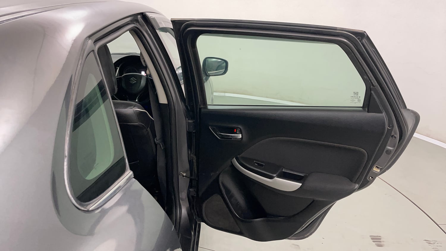 Used 2018 Maruti Suzuki Baleno Alpha 1.2 Petrol Manual interior RIGHT REAR DOOR OPEN VIEW