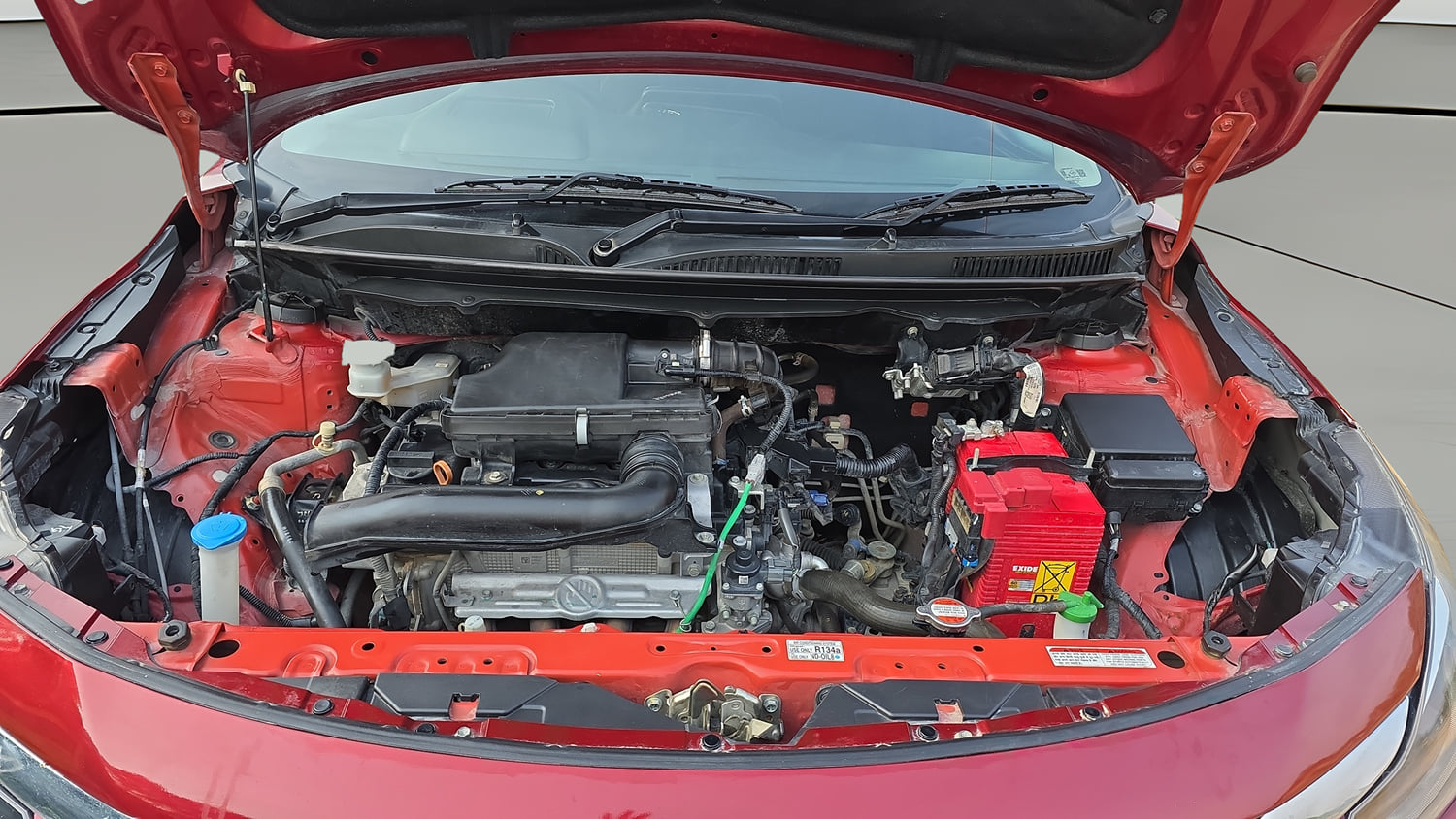 Used 2023 Toyota Glanza V Petrol Manual engine ENGINE & BONNET OPEN FRONT VIEW