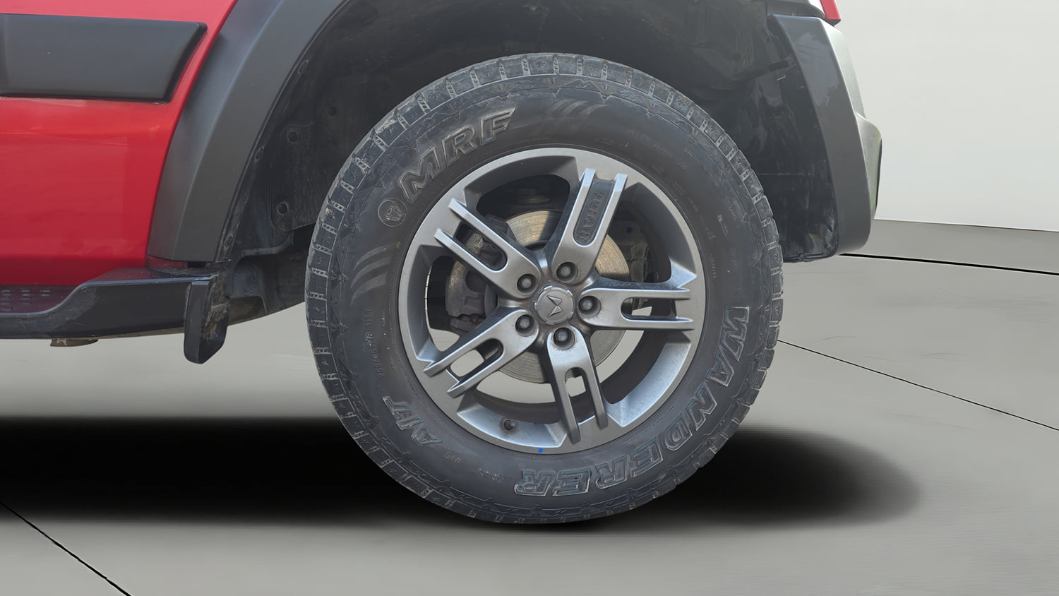 Used 2023 Mahindra Thar LX Hard Top Diesel MT 4WD Diesel Manual tyres RIGHT FRONT TYRE RIM VIEW