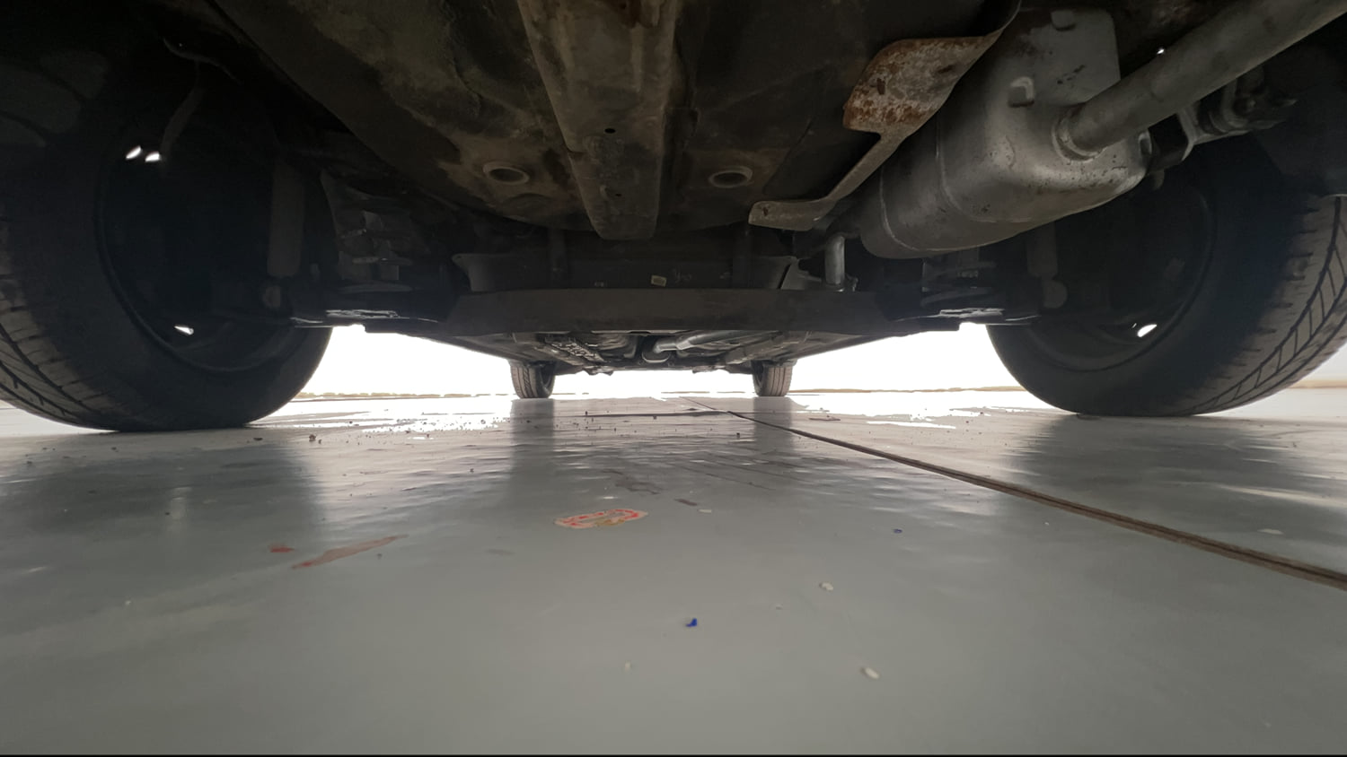 Used 2015 Hyundai Xcent S 1.2 Petrol Manual extra REAR UNDERBODY VIEW (TAKEN FROM REAR)