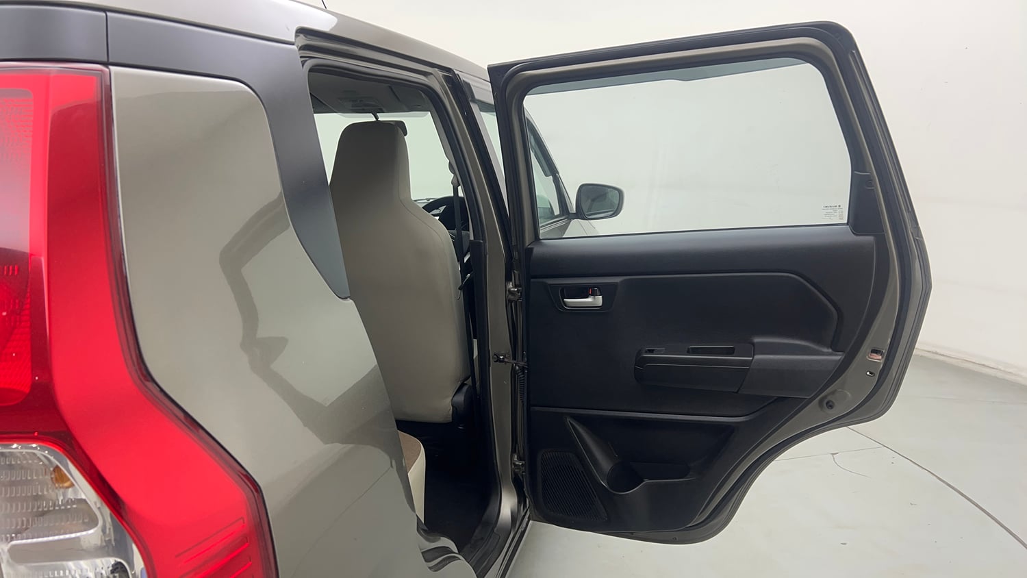 Used 2019 Maruti Suzuki Wagon R ZXi 1.2 AMT Petrol Automatic interior RIGHT REAR DOOR OPEN VIEW