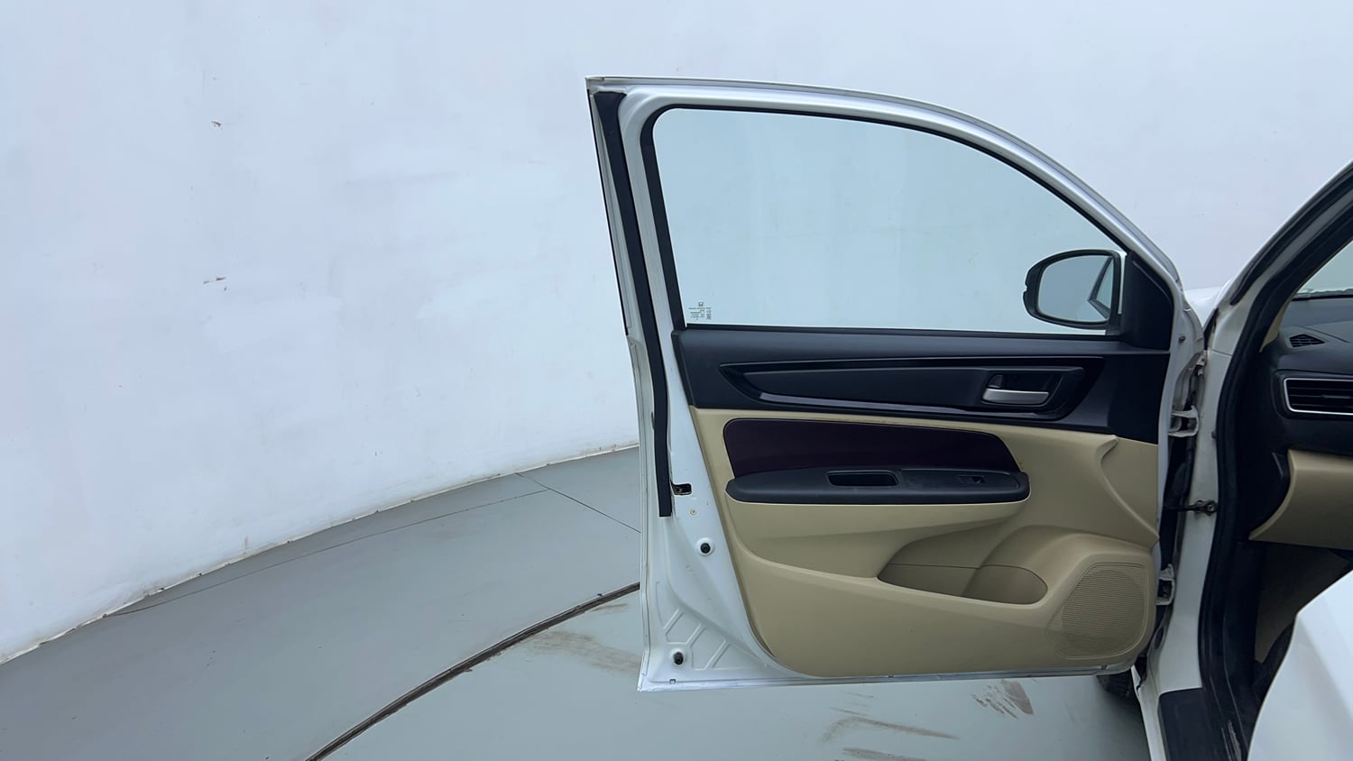 Used 2020 Honda Amaze 1.2 S MT Petrol Petrol Manual interior LEFT FRONT DOOR OPEN VIEW