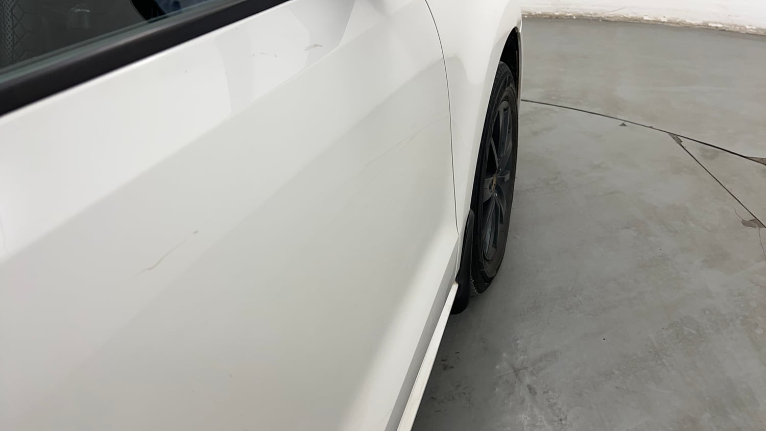 Used 2016 Volkswagen Polo Highline1.2L (P) Petrol Manual dents MINOR DENT