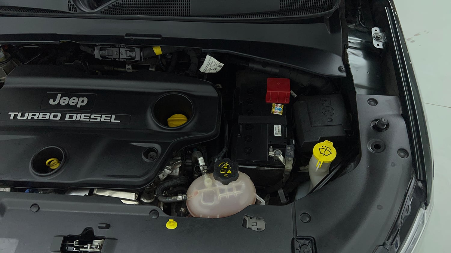 Used 2022 Jeep Compass Model S (O) Diesel 4x4 AT Diesel Automatic engine ENGINE LEFT SIDE VIEW