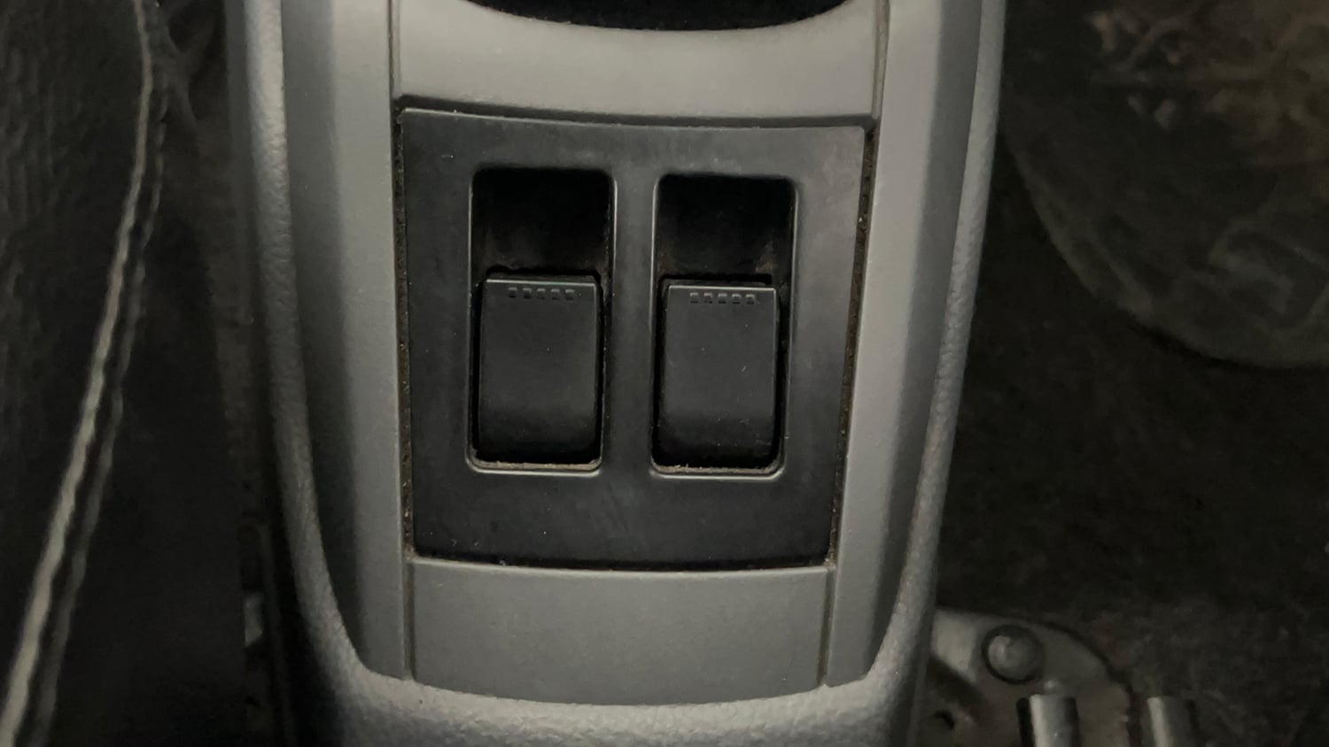 Used 2015 Maruti Suzuki Alto 800 Lxi Petrol Manual top_features Power windows