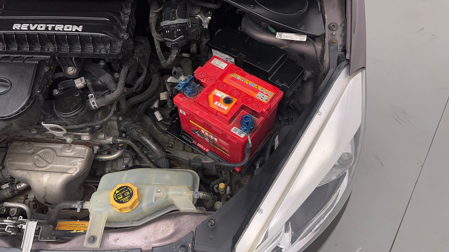Used 2018 Tata Tiago Revotron XZ Petrol Manual engine ENGINE LEFT SIDE VIEW