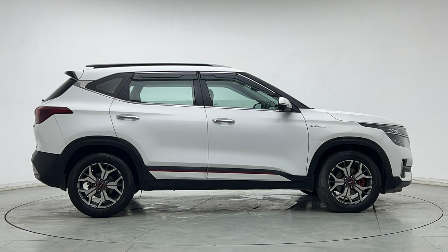 Used 2023 Kia Seltos GTX Plus 1.4 DCT Petrol Automatic exterior RIGHT SIDE VIEW