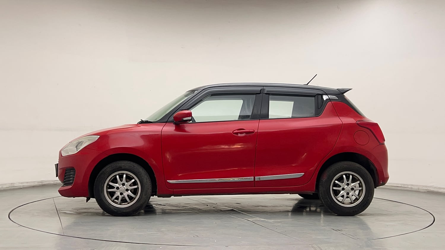 Used 2018 Maruti Suzuki Swift VXI CNG (Outside Fitted) Cng Manual exterior LEFT SIDE VIEW