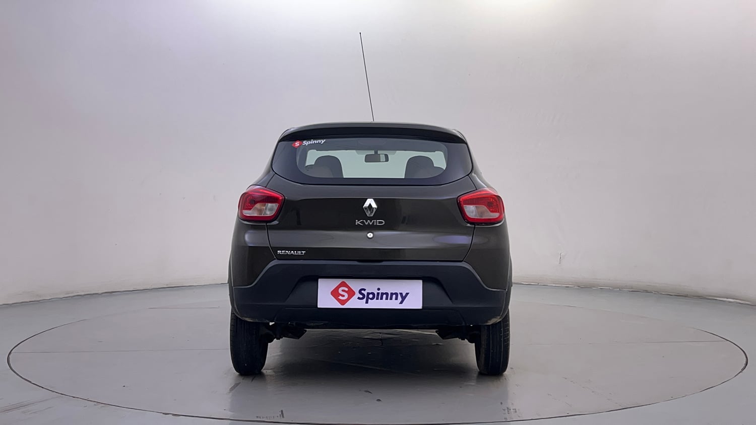 Used 2016 Renault Kwid 1.0 RXT AMT Petrol Automatic exterior BACK VIEW