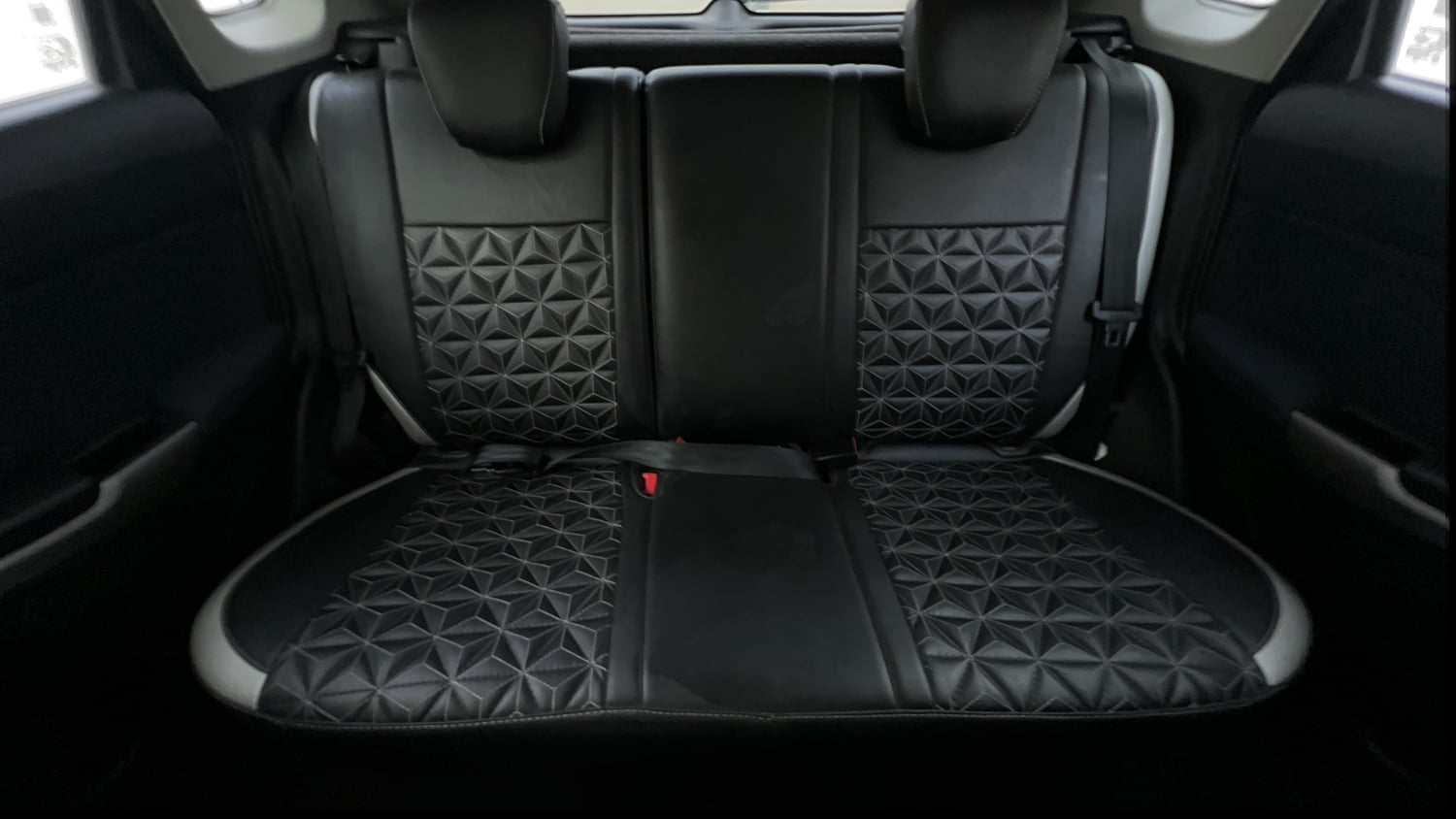 Used 2020 Maruti Suzuki Baleno Zeta Petrol Manual interior REAR SEAT CONDITION VIEW