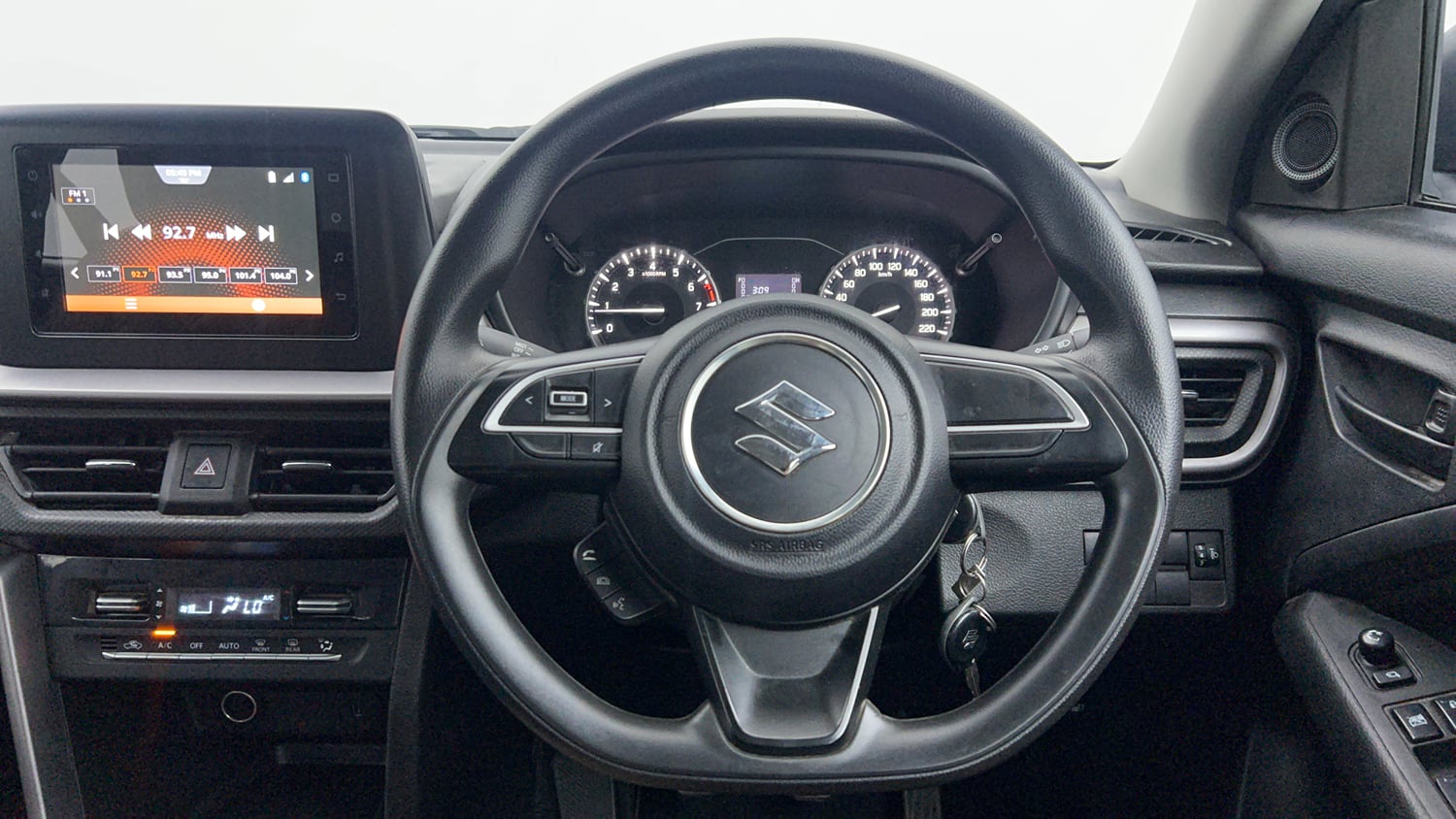 Used 2023 Maruti Suzuki Brezza VXi Petrol Manual interior STEERING VIEW