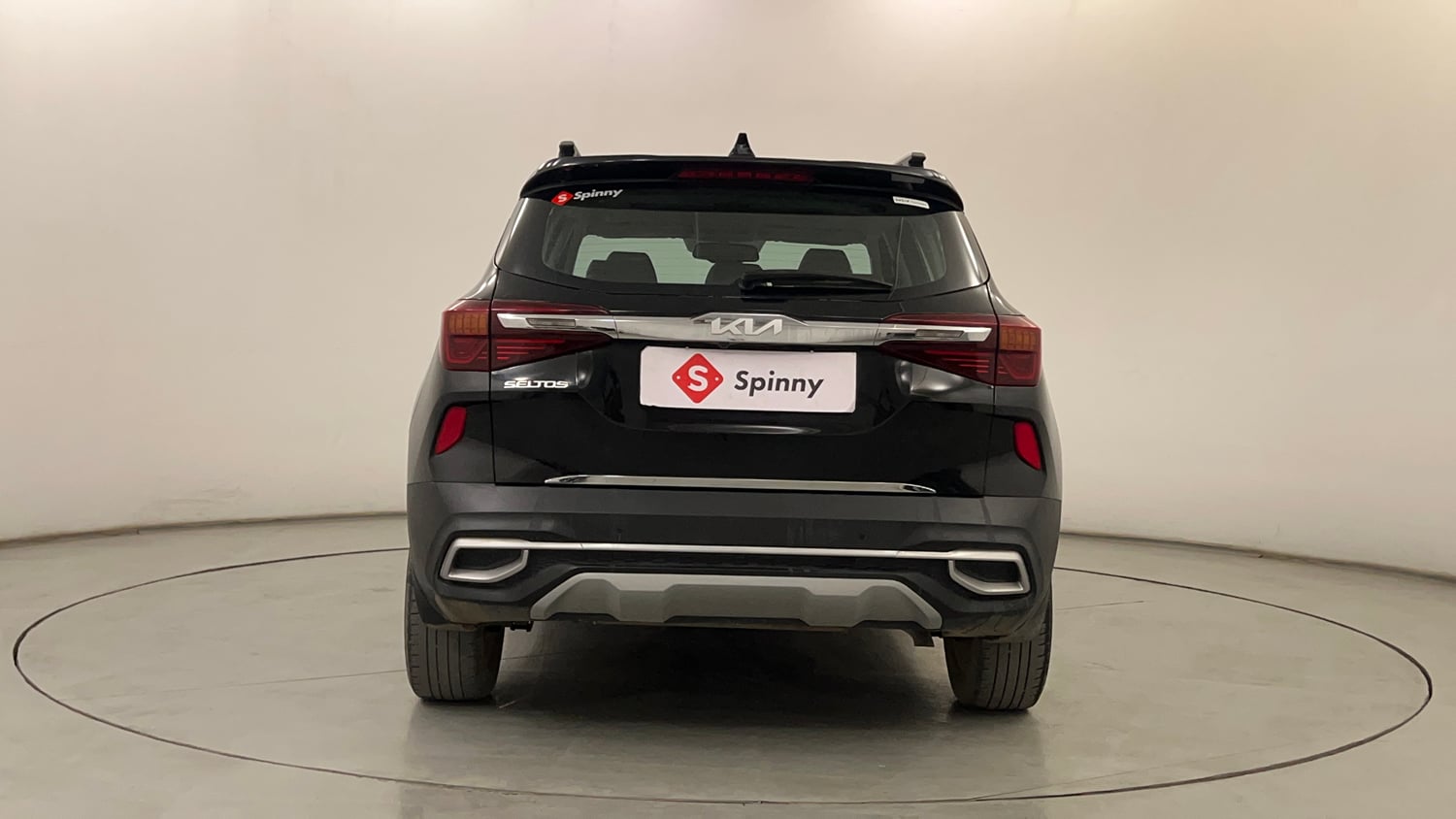 Used 2022 Kia Seltos HTX 1.5 Petrol Manual exterior BACK VIEW