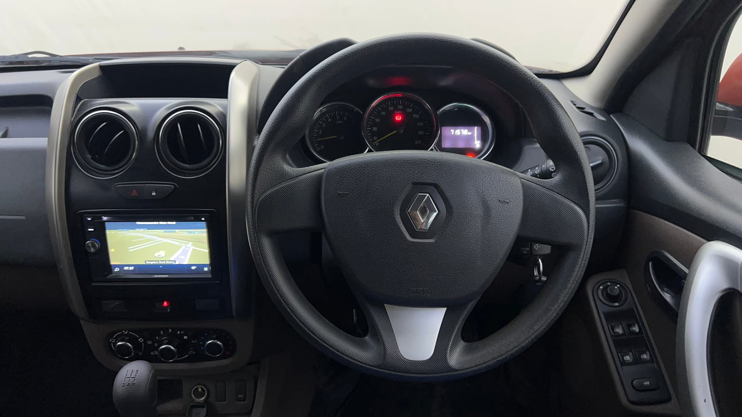 Used 2016 Renault Duster RXL Petrol Petrol Manual interior STEERING VIEW