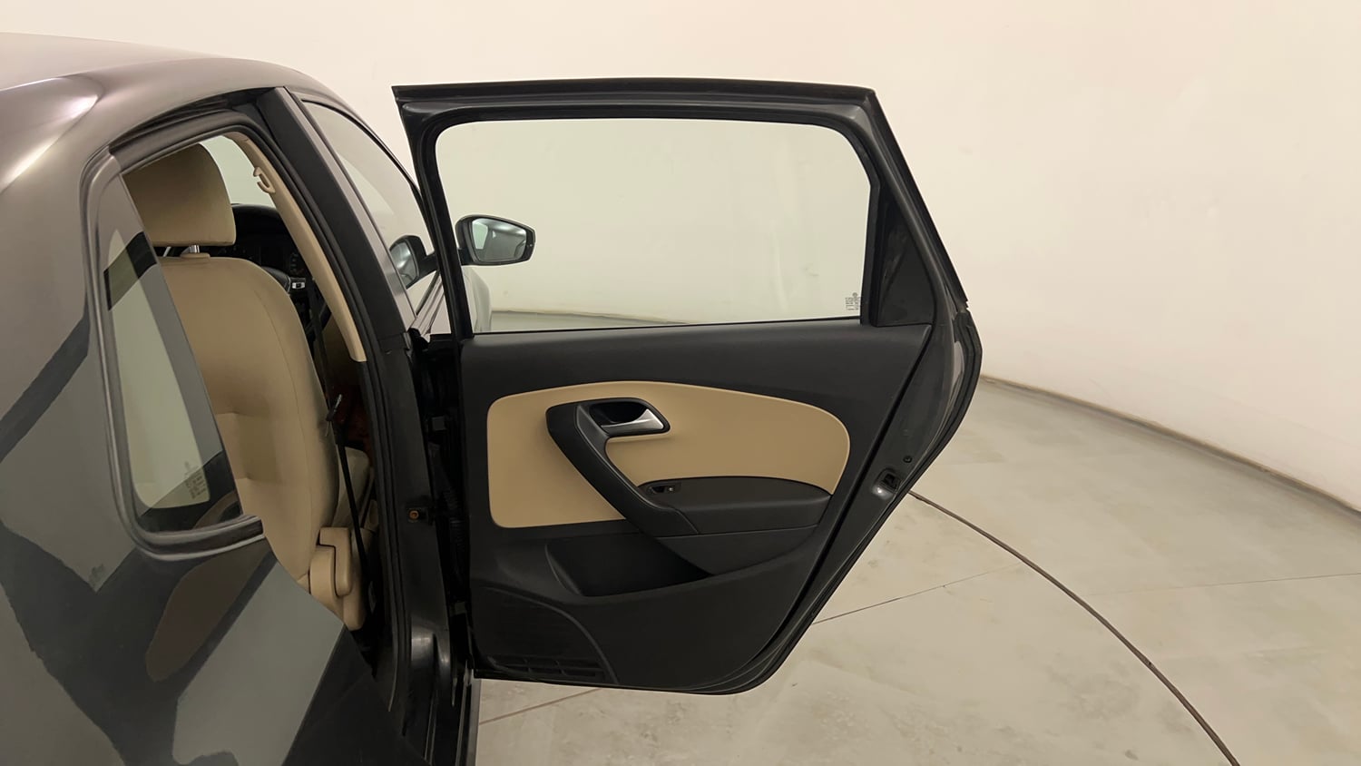 Used 2016 Volkswagen Polo Highline1.2L (P) Petrol Manual interior RIGHT REAR DOOR OPEN VIEW