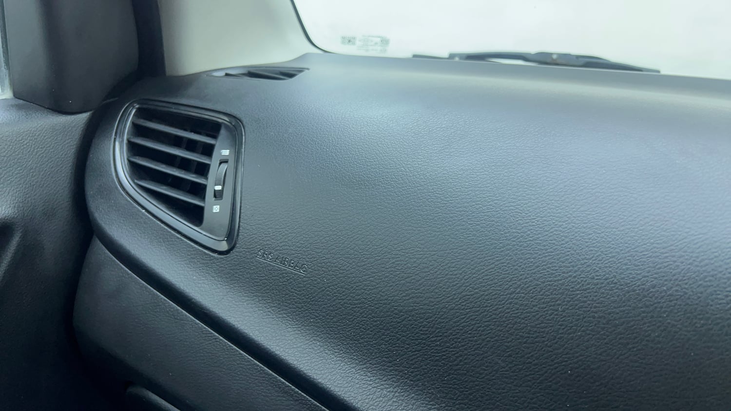 Used 2021 Maruti Suzuki Baleno Sigma Petrol Manual top_features Airbags