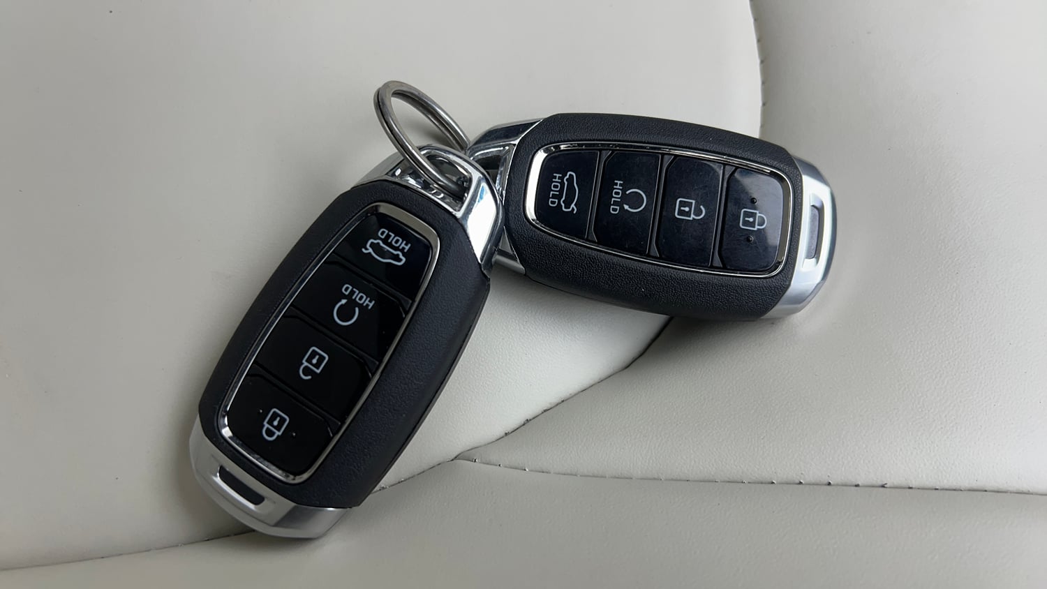 Used 2024 Hyundai Verna SX 1.5 Petrol MT Petrol Manual extra CAR KEY VIEW