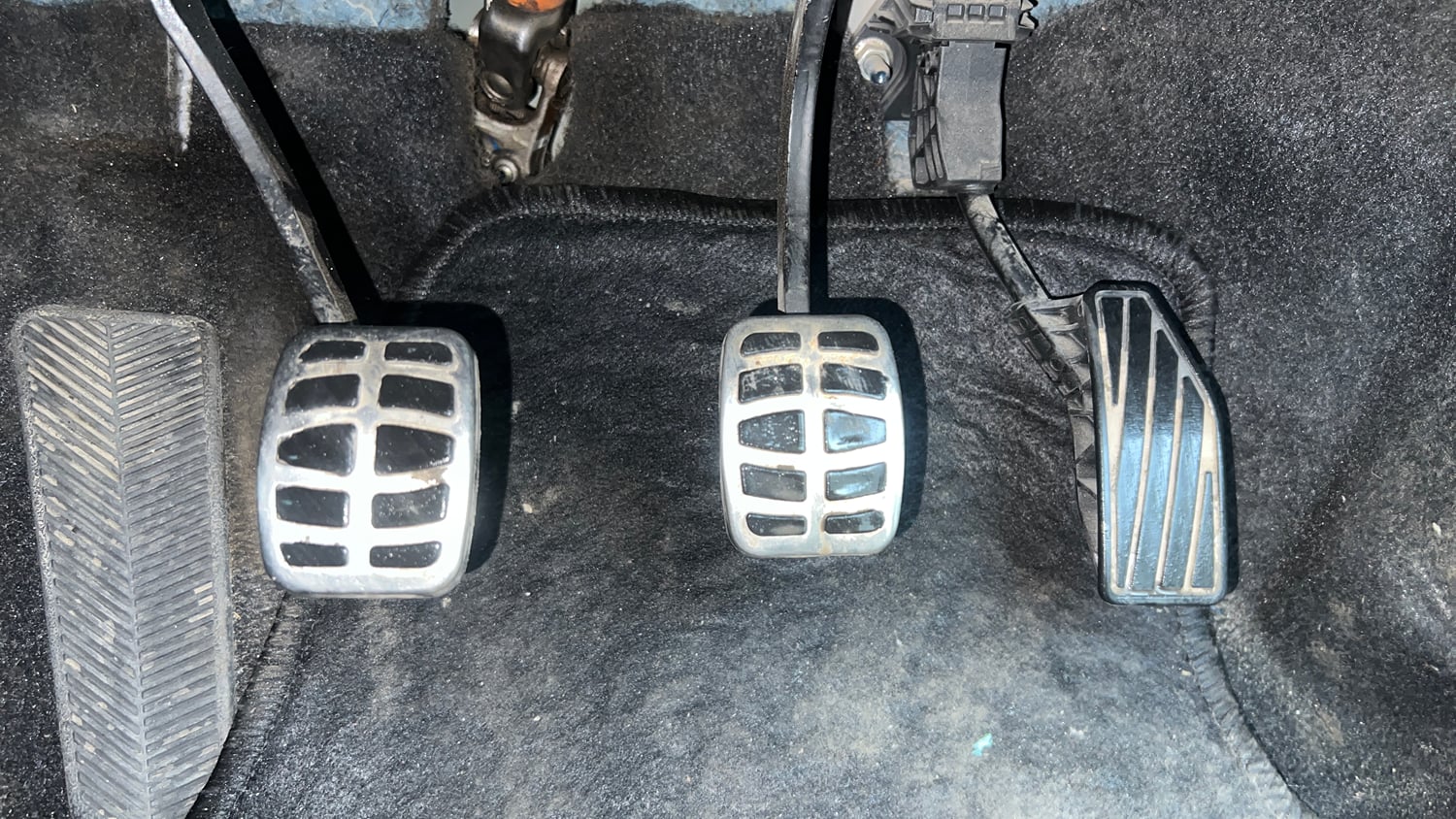 Used 2017 Maruti Suzuki Baleno Delta 1.2 Petrol Manual interior PEDALS VIEW