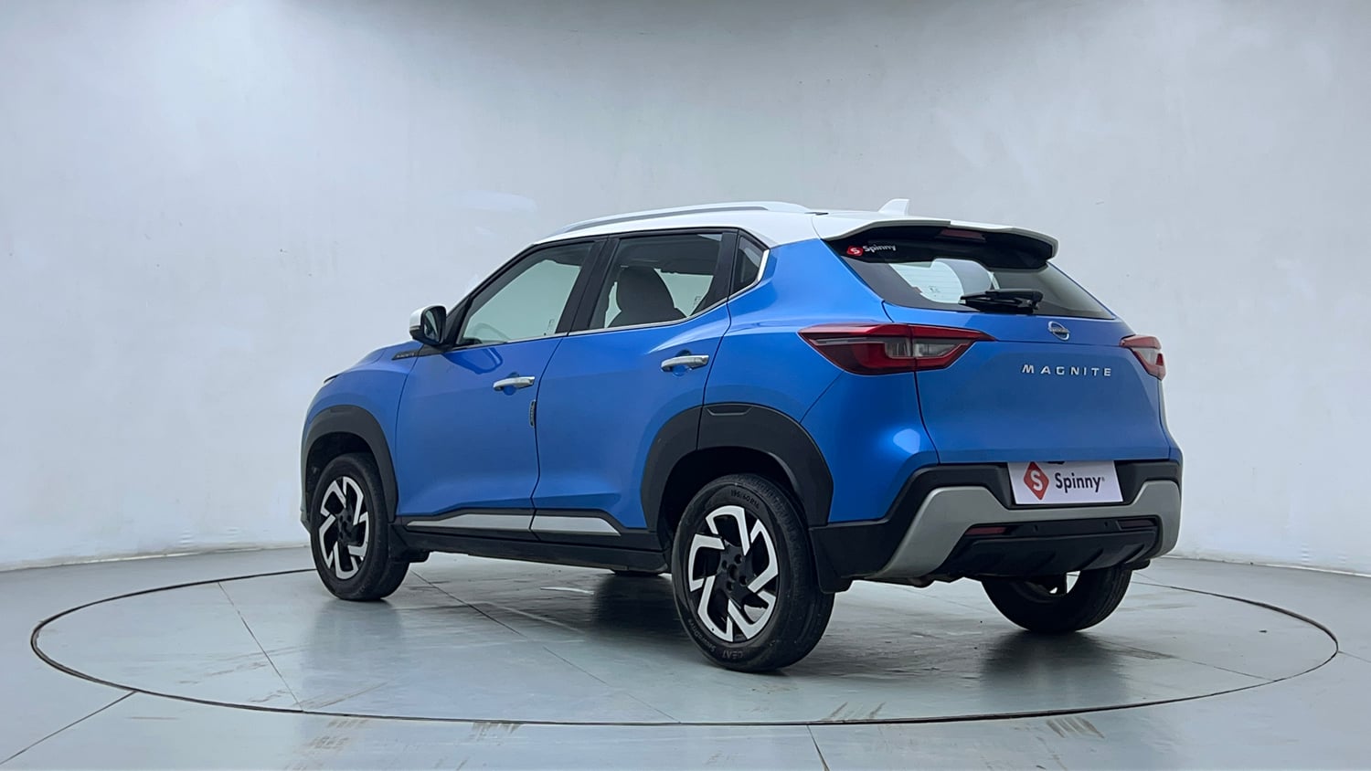 Used 2022 Nissan Magnite XV Petrol Manual exterior LEFT REAR CORNER VIEW
