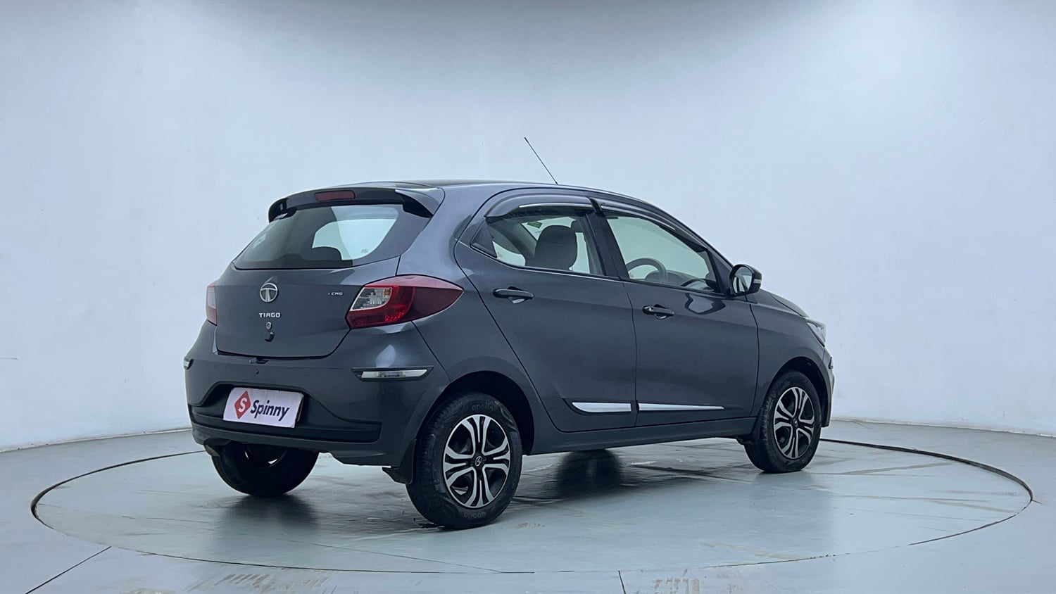 Used 2022 Tata Tiago XT CNG Cng Manual exterior RIGHT REAR CORNER VIEW
