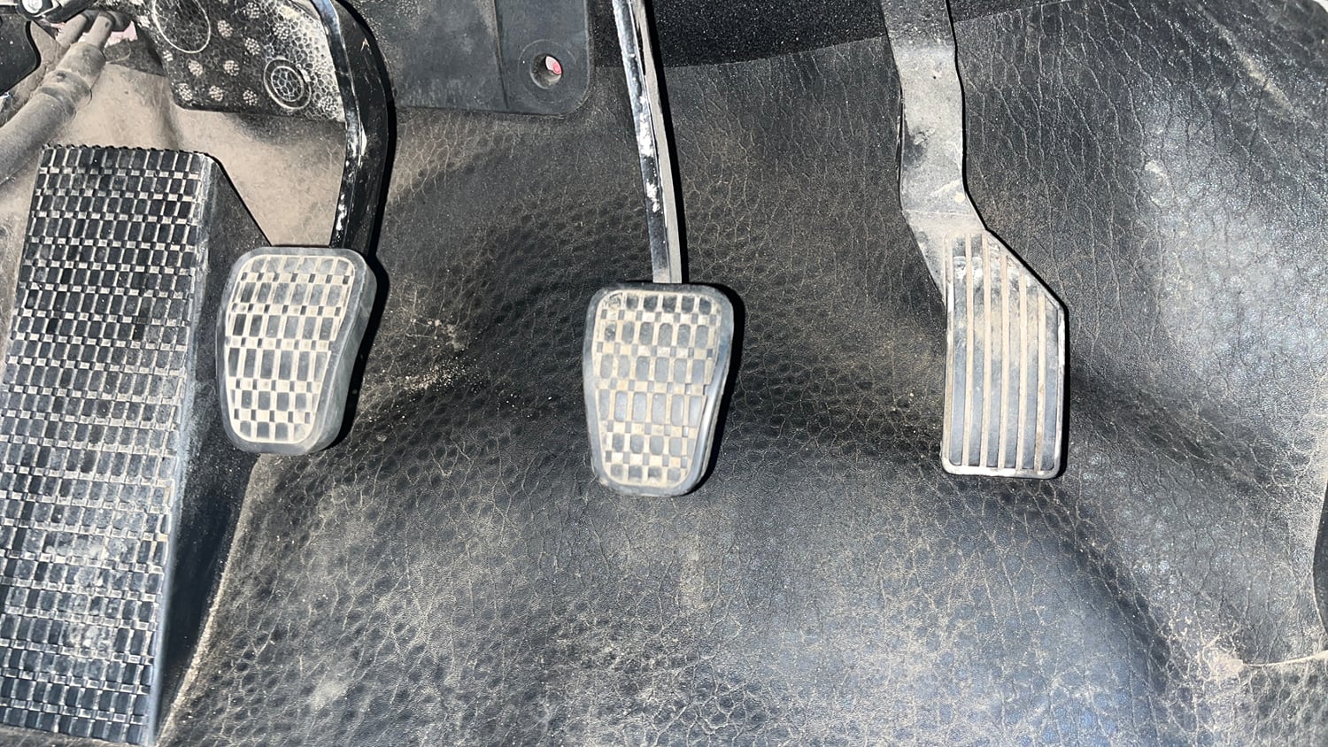 Used 2023 Tata Altroz XZ Diesel Diesel Manual interior PEDALS VIEW