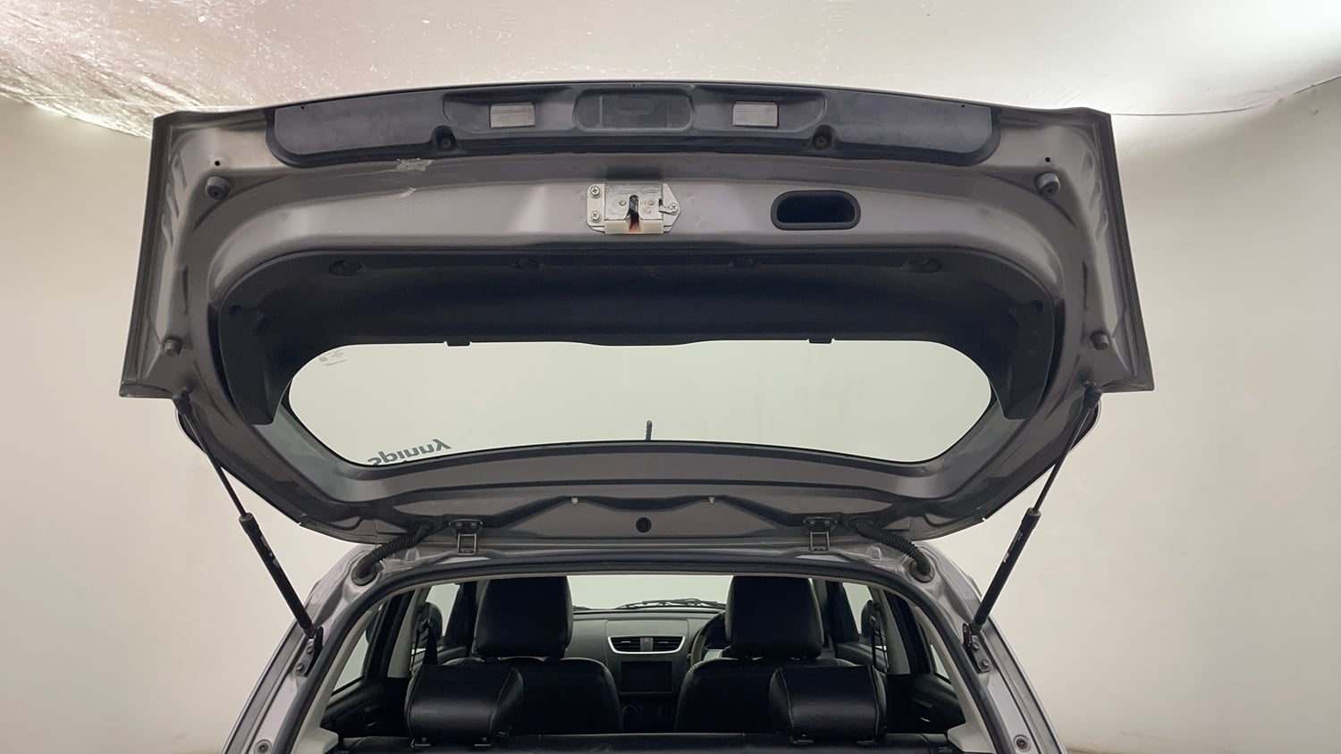 Used 2012 Maruti Suzuki Swift VXi Petrol Manual interior DICKY DOOR OPEN VIEW