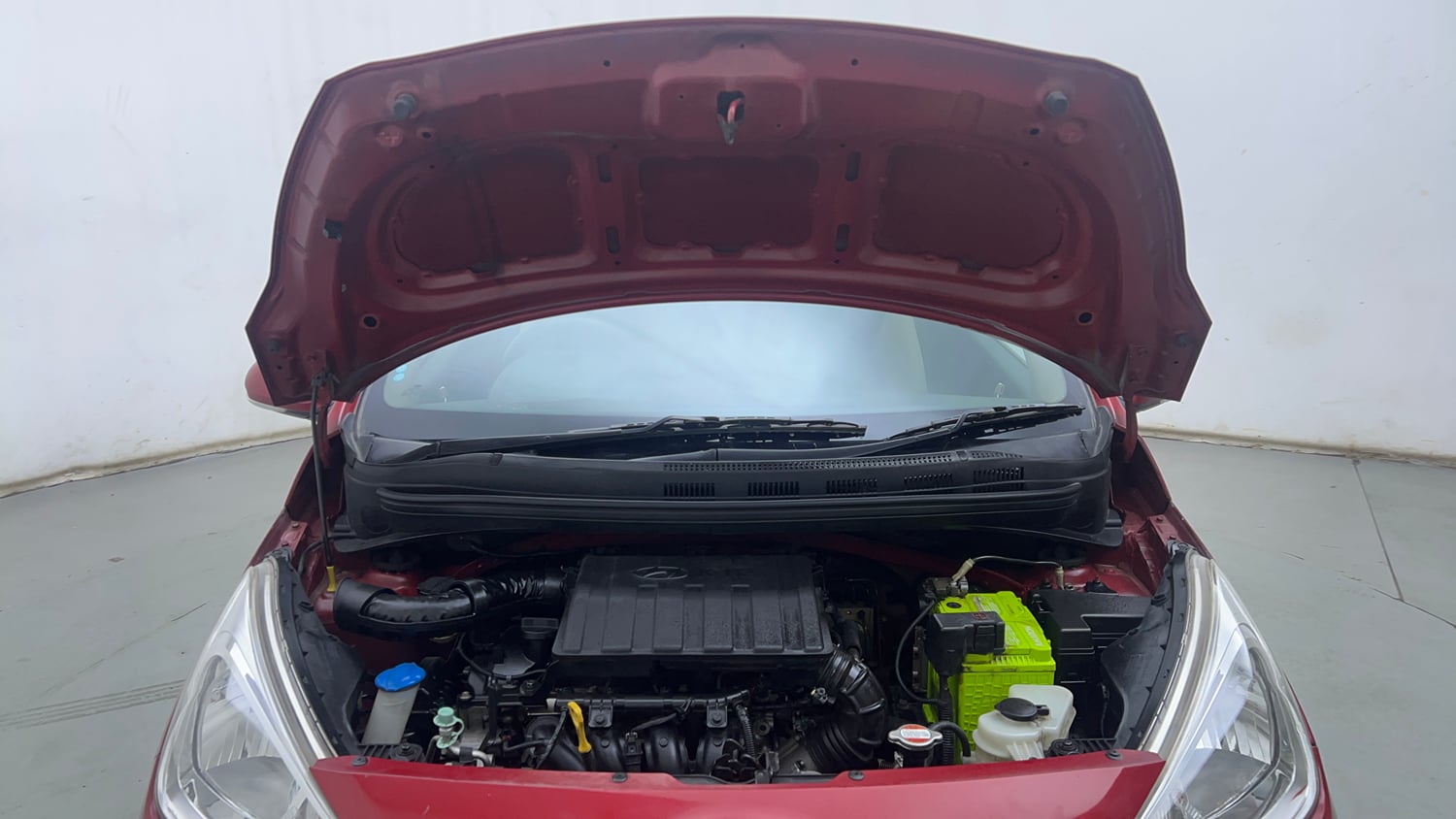 Used 2019 Hyundai Grand i10 Sportz 1.2 Kappa VTVT Petrol Manual engine ENGINE & BONNET OPEN FRONT VIEW
