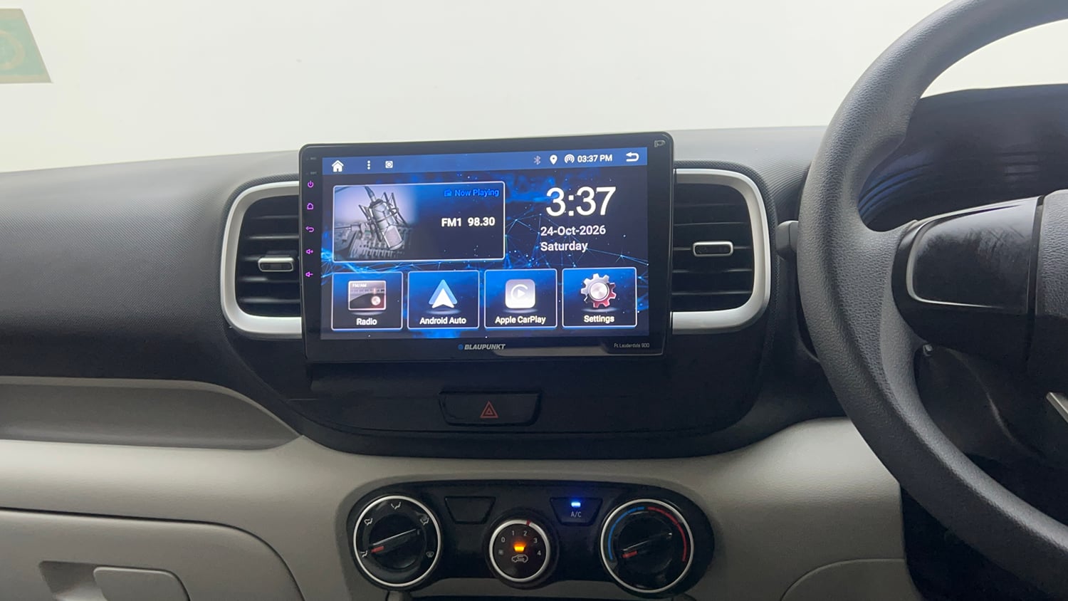 Used 2024 Hyundai Venue E 1.2 Petrol Petrol Manual interior MUSIC SYSTEM & AC CONTROL VIEW