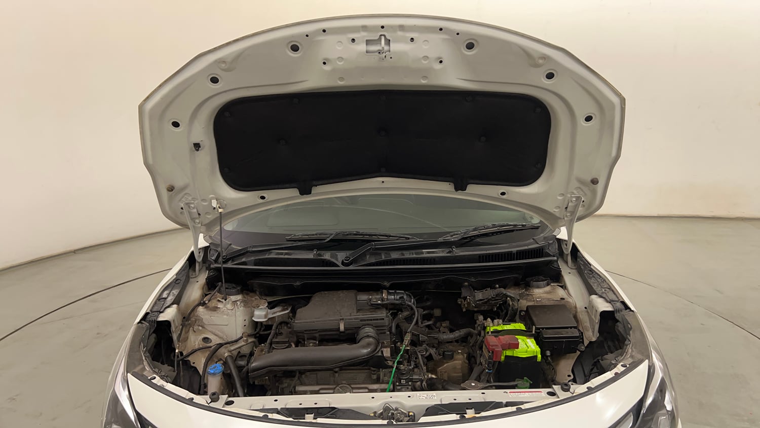 Used 2022 Maruti Suzuki Baleno Alpha AGS Petrol Automatic engine ENGINE & BONNET OPEN FRONT VIEW