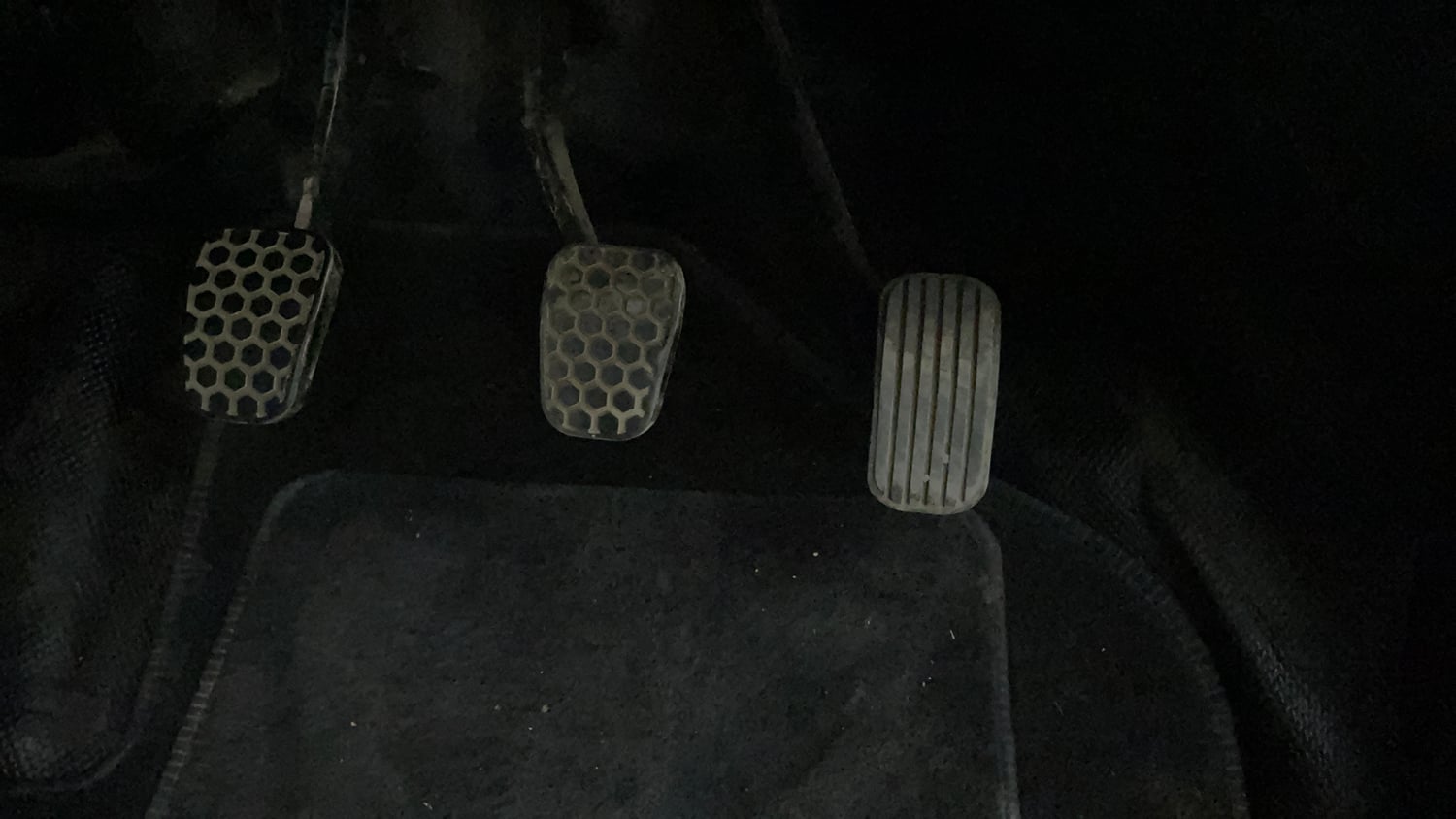 Used 2020 Tata Tiago Revotron XZ Petrol Manual interior PEDALS VIEW