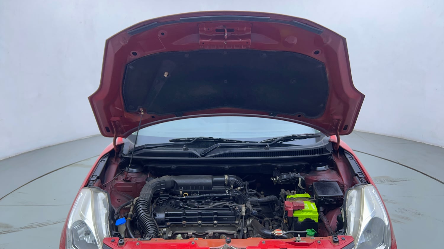 Used 2018 Maruti Suzuki Baleno Delta 1.2 AT Petrol Automatic engine ENGINE & BONNET OPEN FRONT VIEW